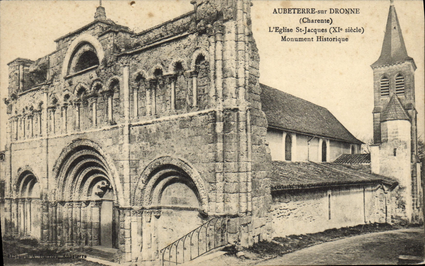 CPA Aubeterre L'Eglise St Jacques