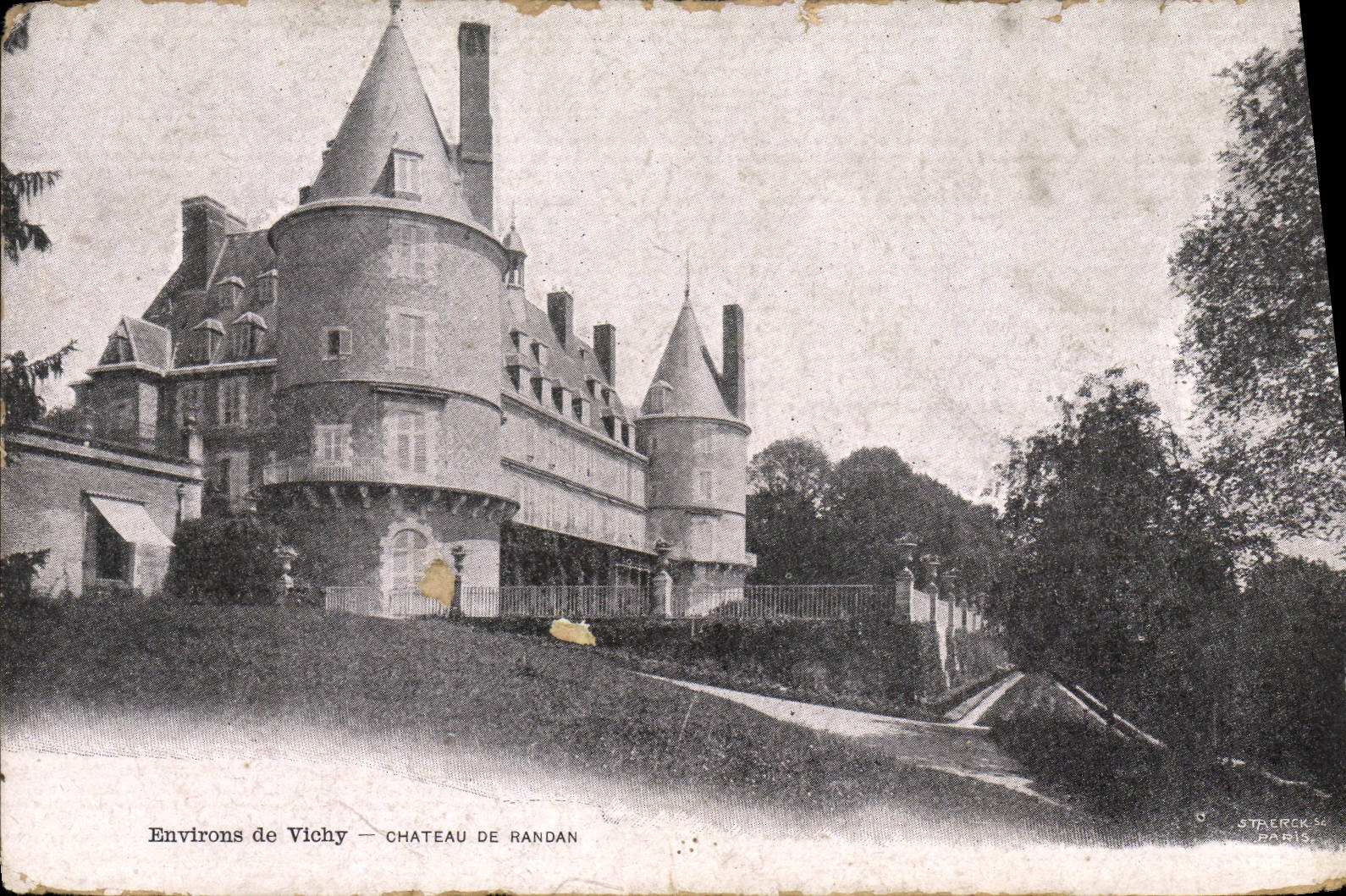 VINTAGE POSTCARD Surroundings Of Vichy Castle De Randan