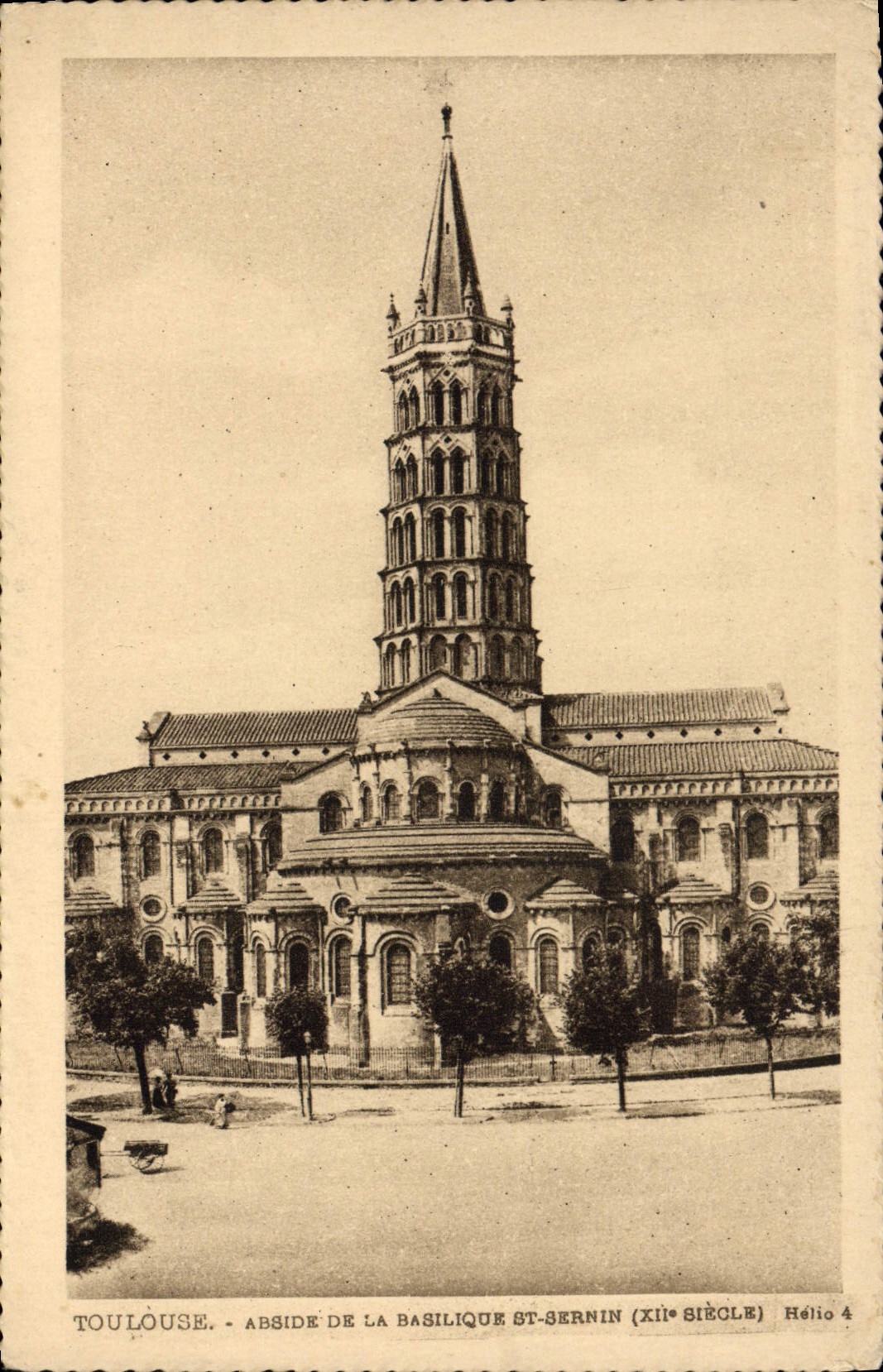 VINTAGE POSTCARD Tolouse Apse Of the Basilica St Sernin