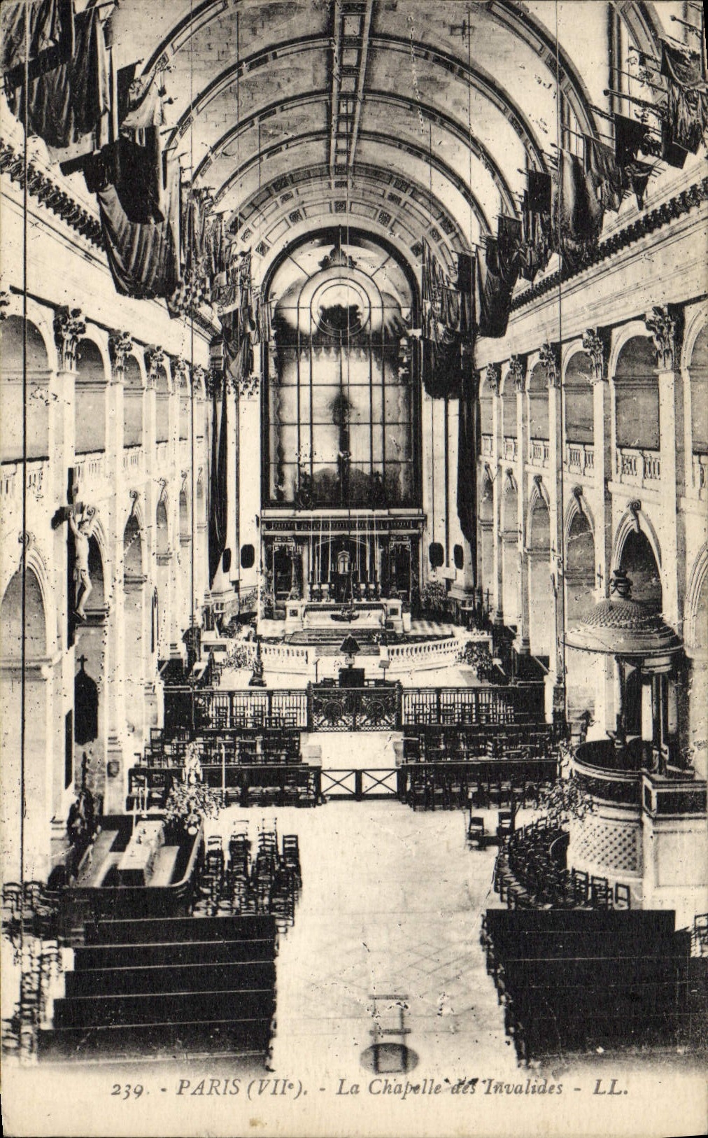 VINTAGE POSTCARD Paris La Chapelle Of the Invalids