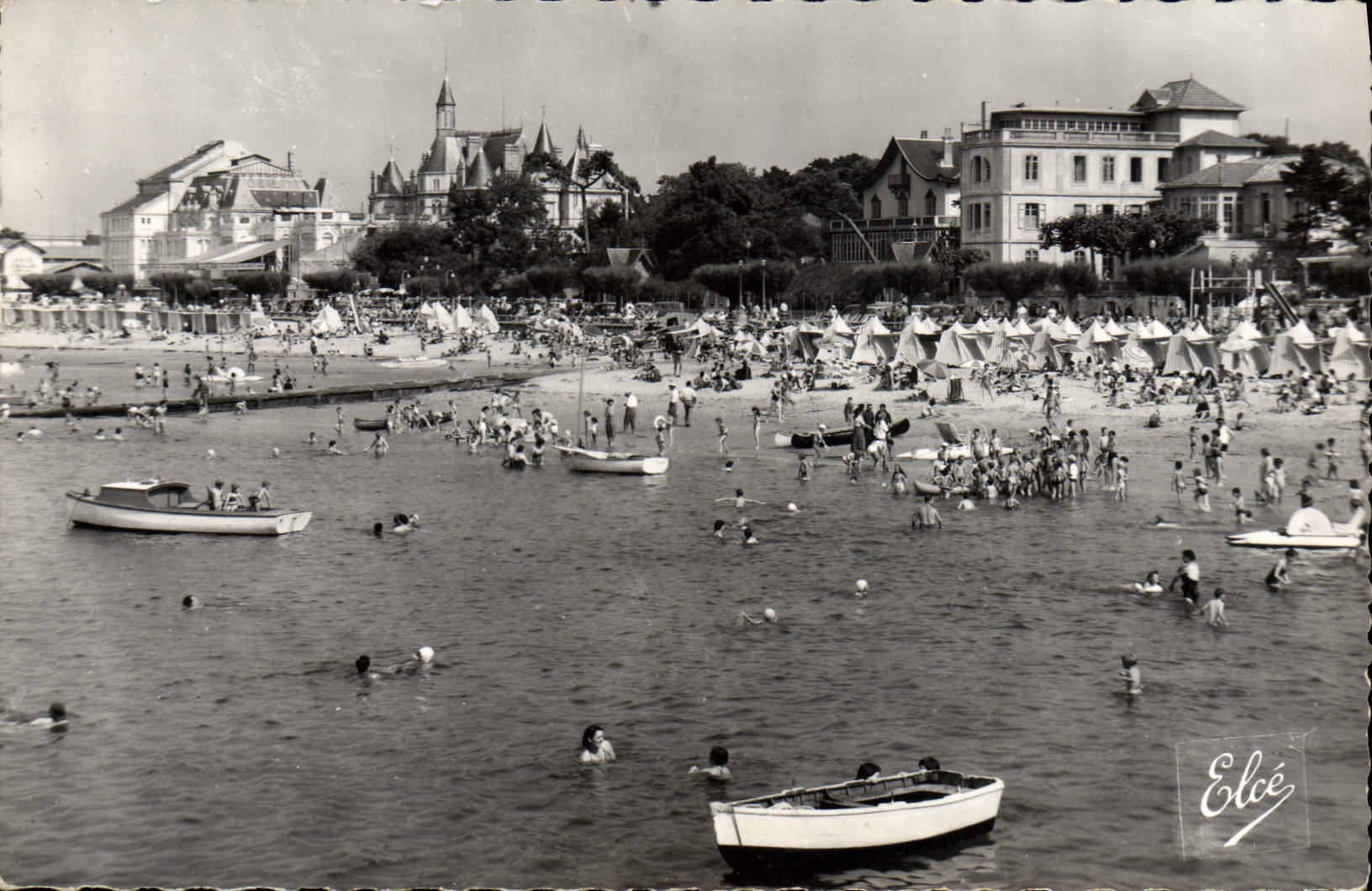 MODERN CARD Arcachon the Beach And the Casino