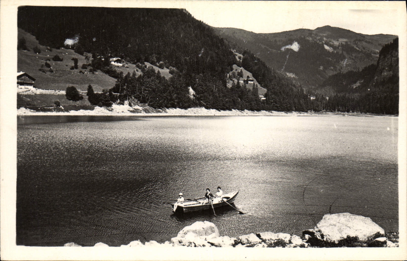 MODERN CARD Montriond the Lake De Montriond And the Collar De Assachaux