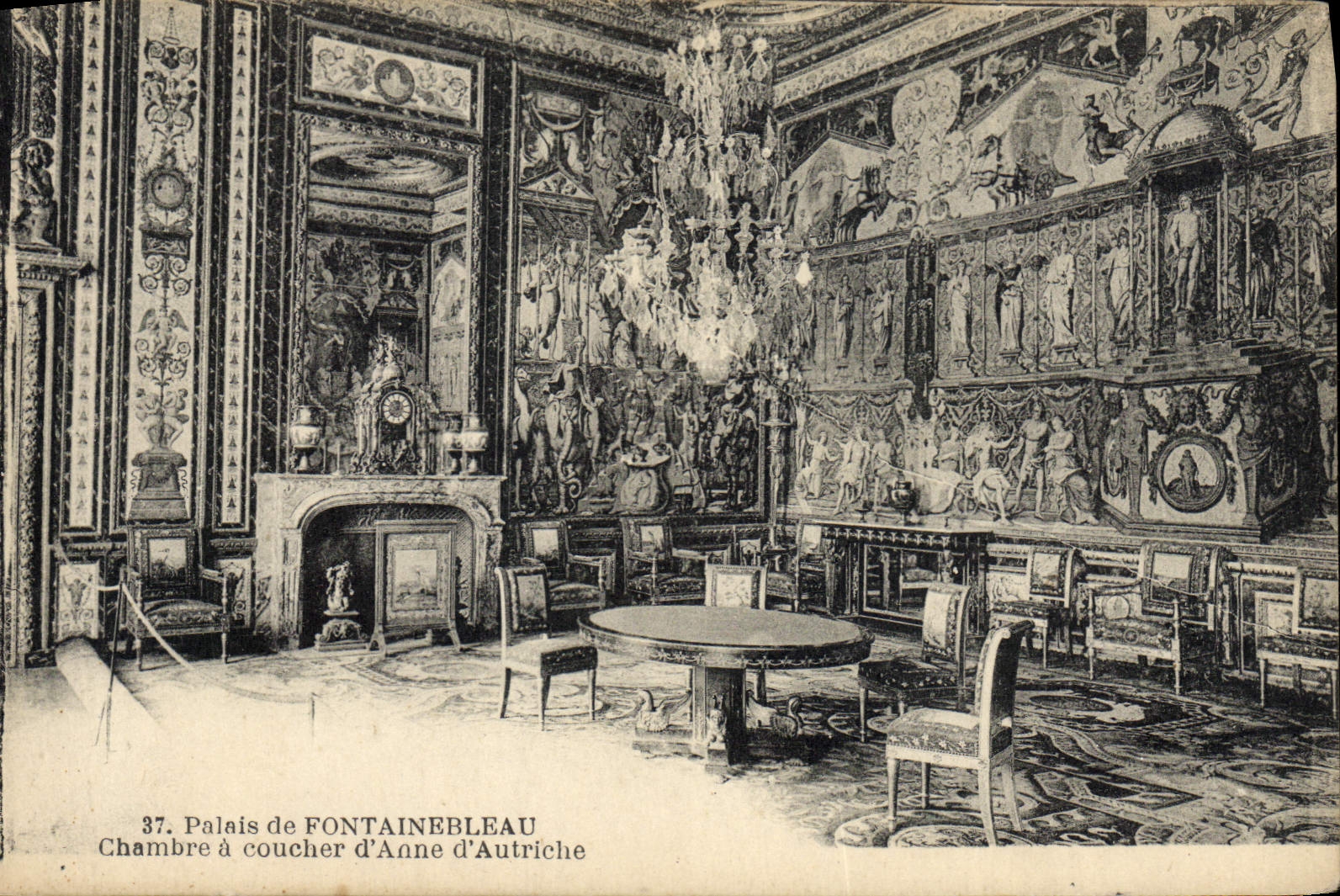 CPA Palais De Fontainebleau Chambre A Coucher D'Anne D'Autriche