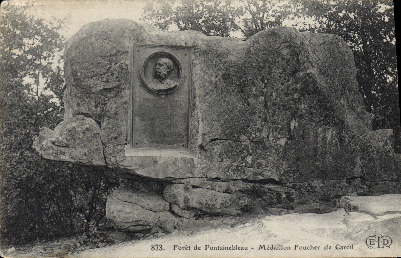 CPA Foret De Fontainebleau Medaillon Foucher De Careil