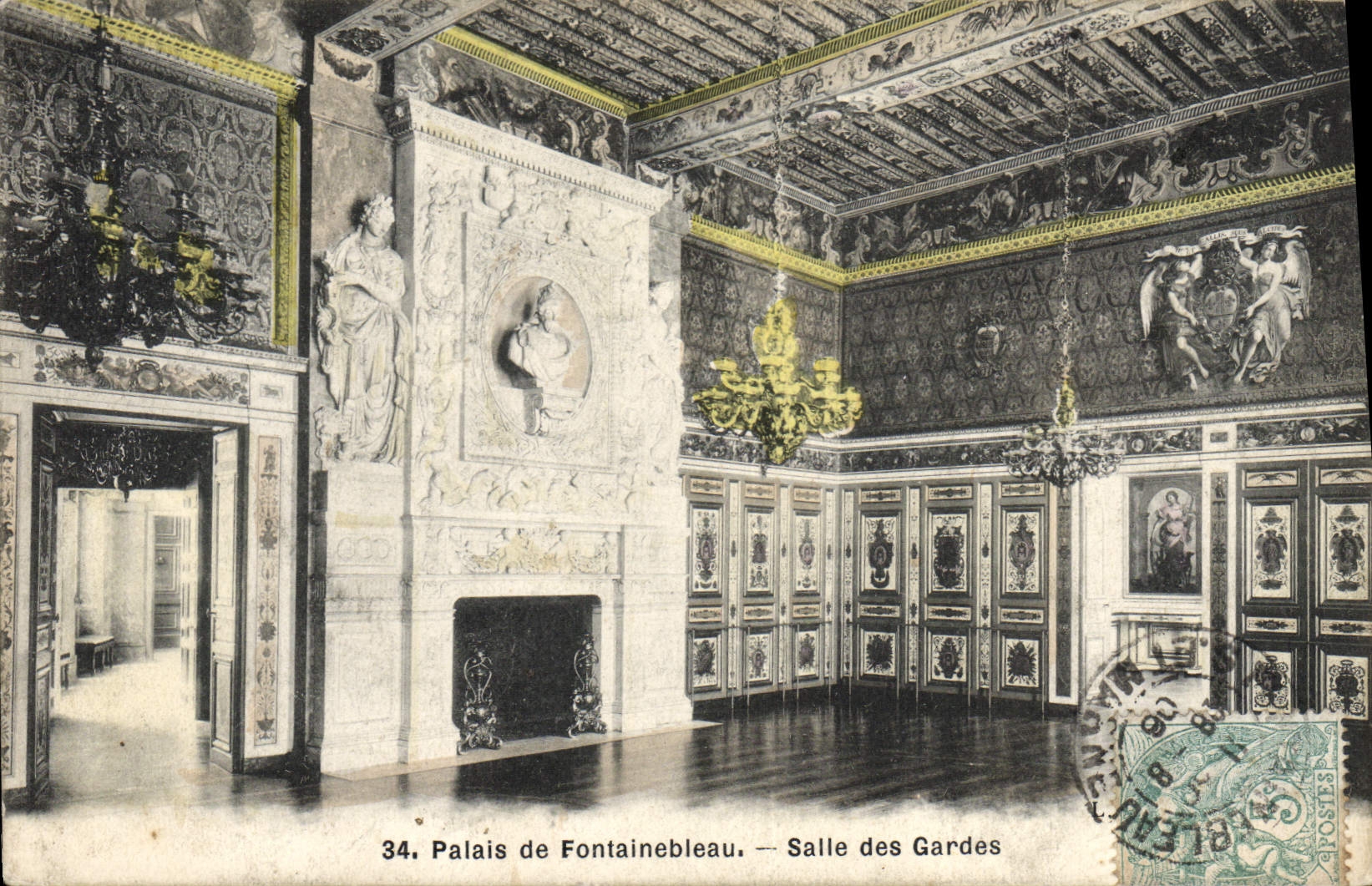 VINTAGE POSTCARD Palate De Fontainebleau Room Of the Guards