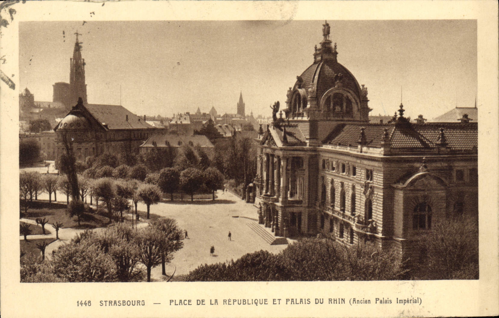 La POSTAL Estrasburgo de la VENDIMIA coloca la república y el paladar del palacio imperial del Rin Ancien