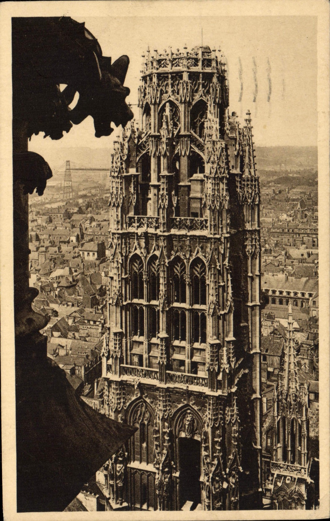 CPA Rouen La Tour du Beurre