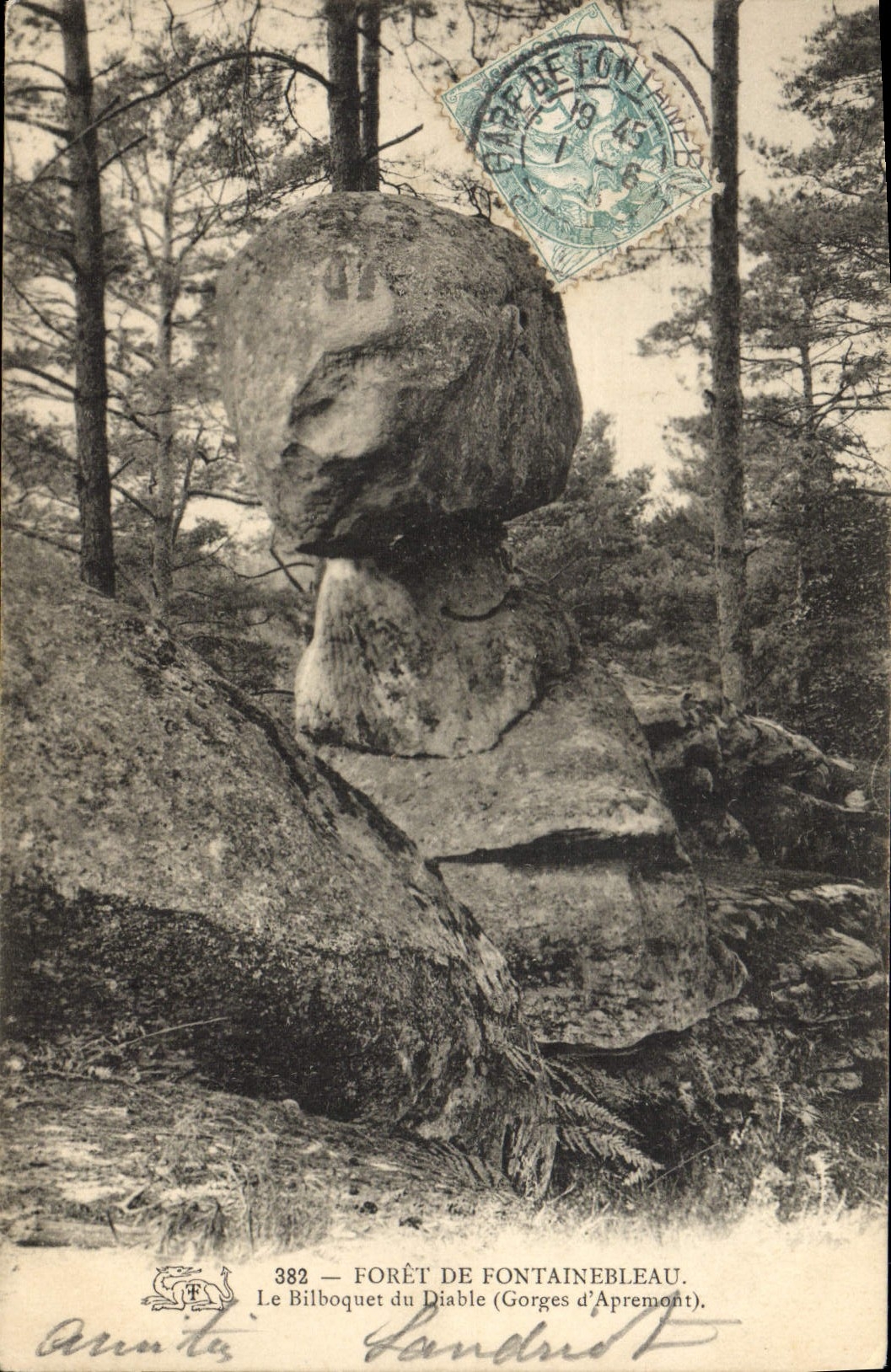 VINTAGE POSTCARD Drill De Fontainebleau the Cup-and-ball of the Devil Falls of Apremont