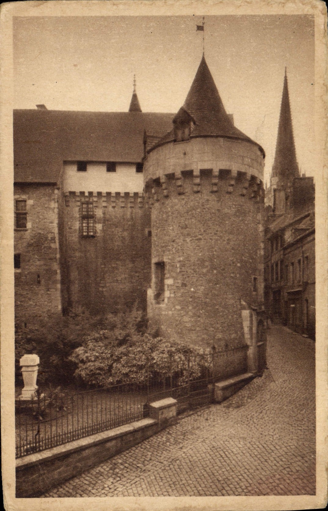 VINTAGE POSTCARD Autun Hotel Rolin Tower Of the Gate Of the Benches
