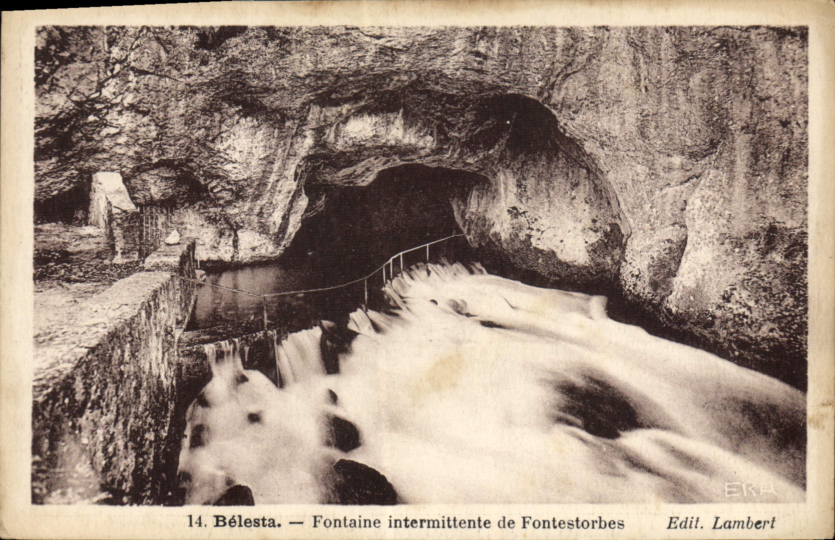 VINTAGE POSTCARD Belesta Intermittent Fountain of Fontestorbes