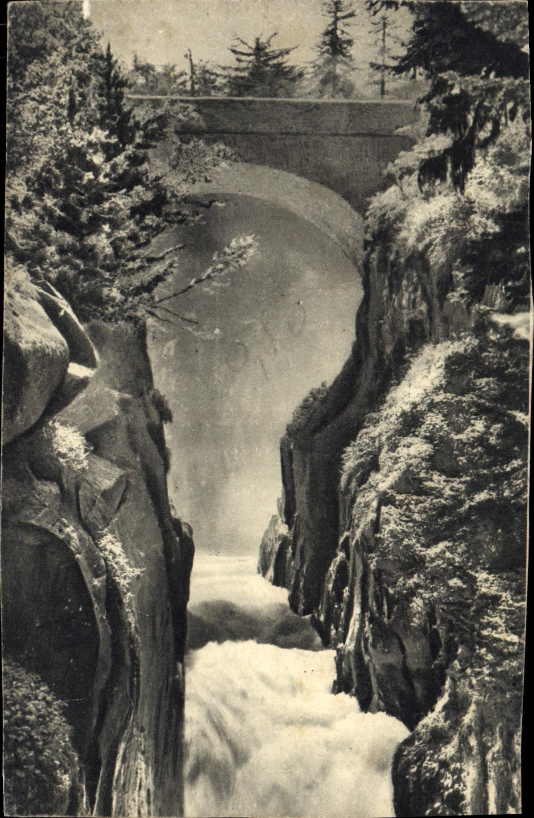 VINTAGE POSTCARD the Bridge of Spain