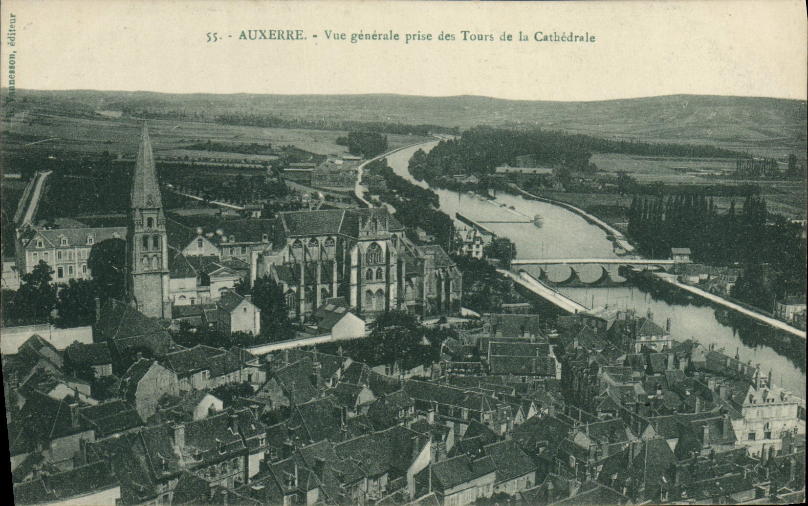 CPA Auxerre Vue Generale Prise des Tours de la Cathedrale