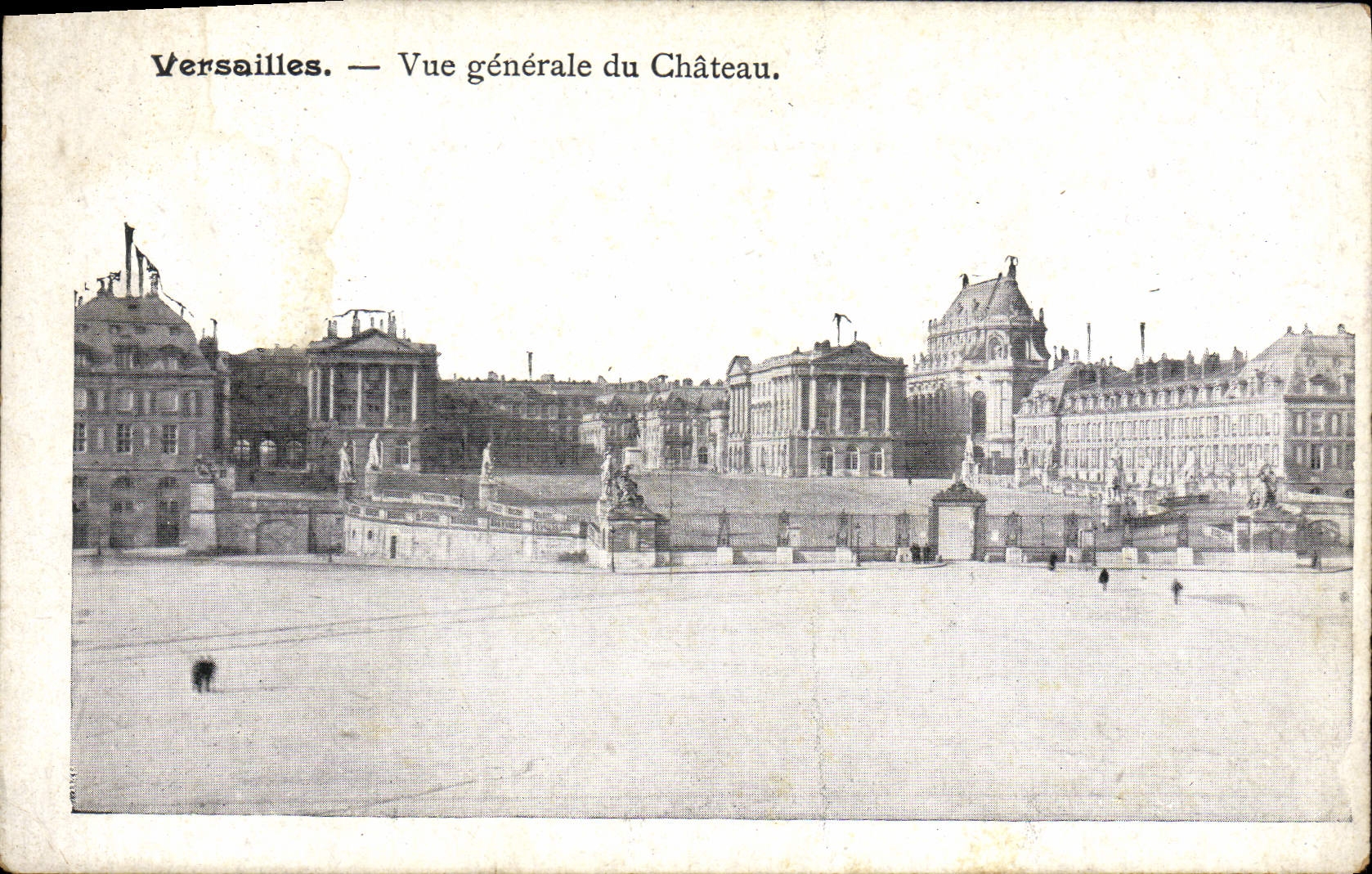 CPA Versailles Vue Generale du Chateau