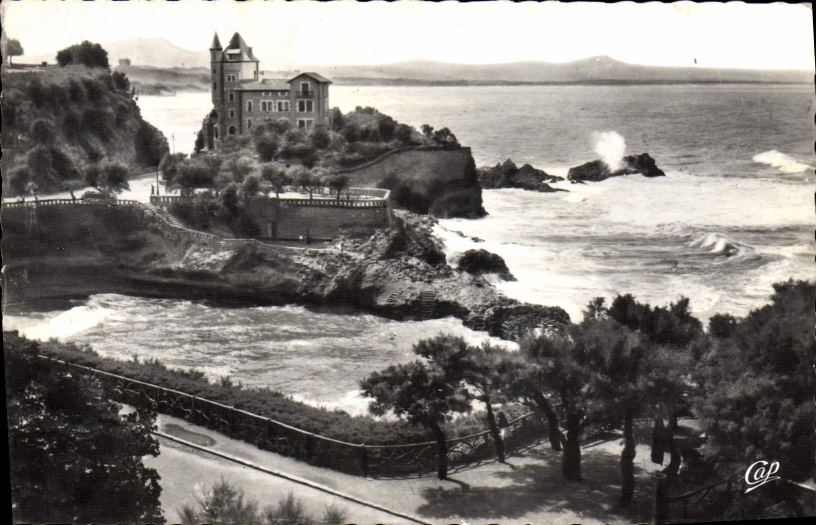 CPM Biarriz La Belza et Port Vieux