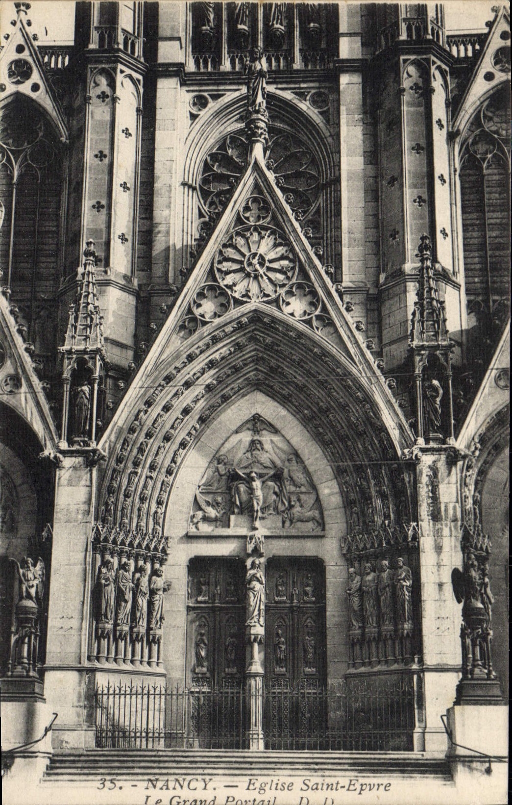 CPA Nancy Eglise Saint Epvre Le grand portail