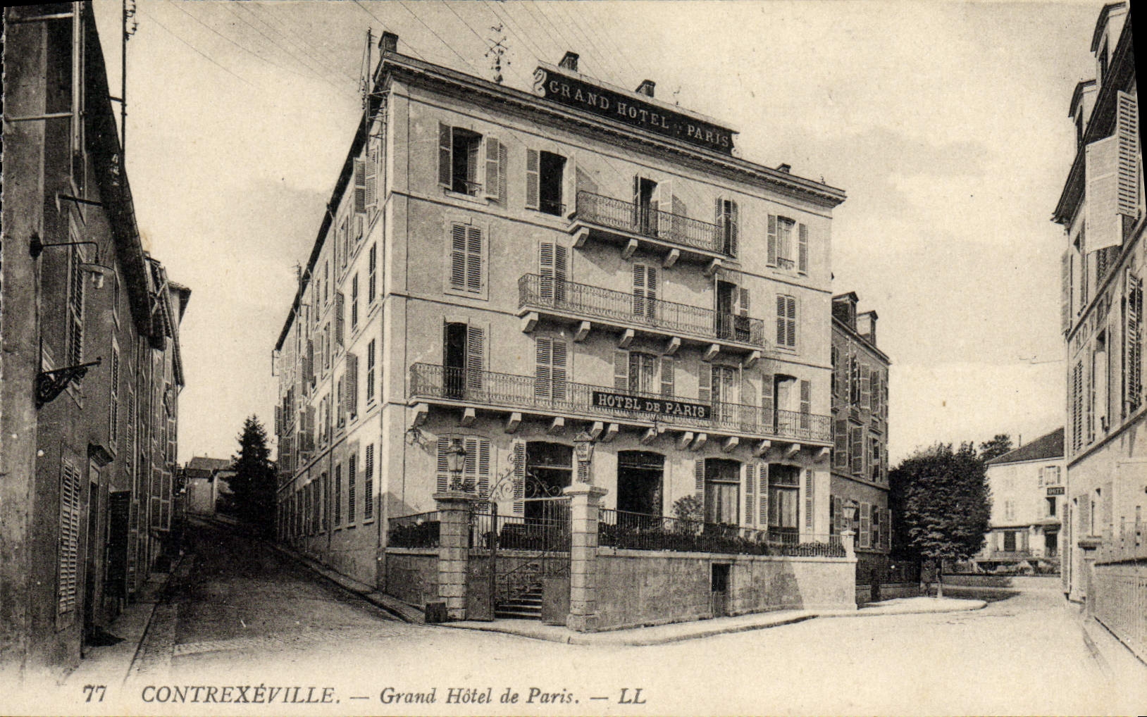 CPA Contrexeville Grand Hotel de Paris