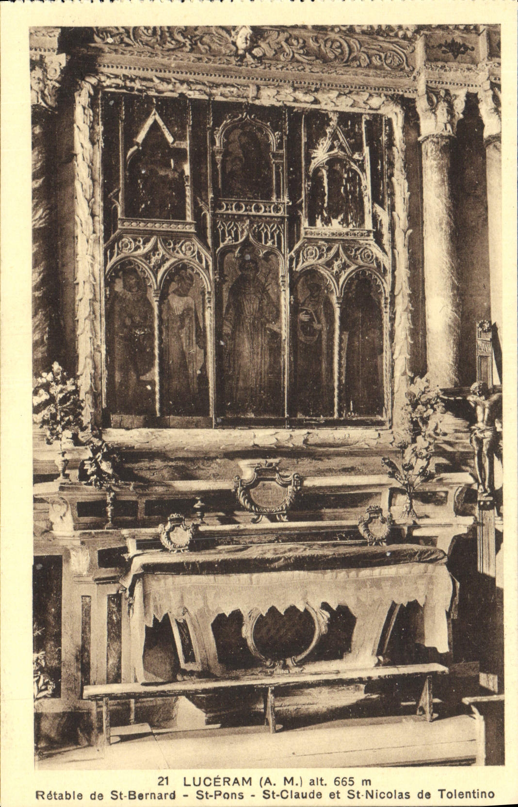 CPA Luceram Retable de St Bernard St Pons St Claude et St Nicolas de Tolentino