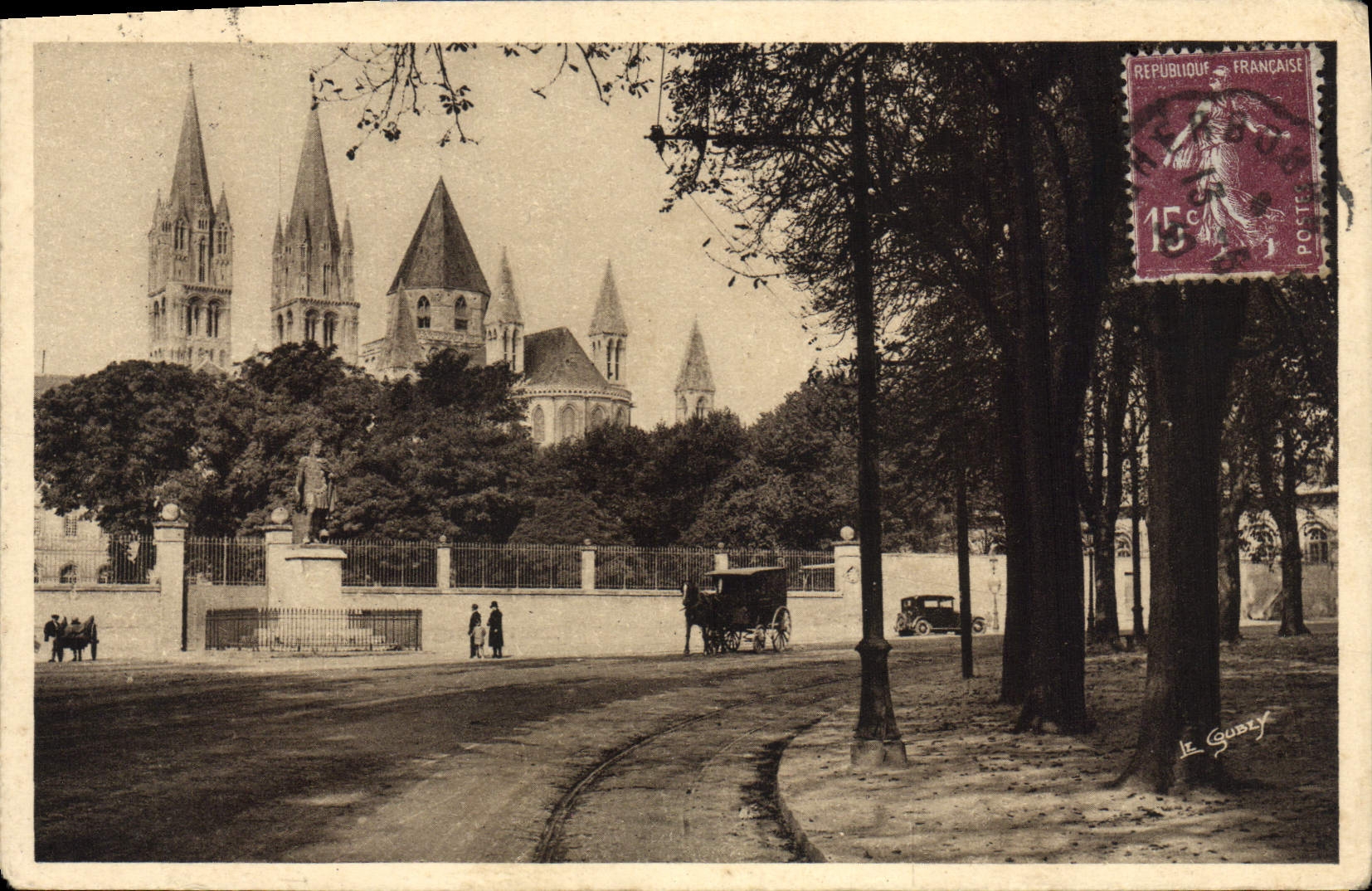 CPA Caen Eglise St Etienne ou abbaye aux hommes 