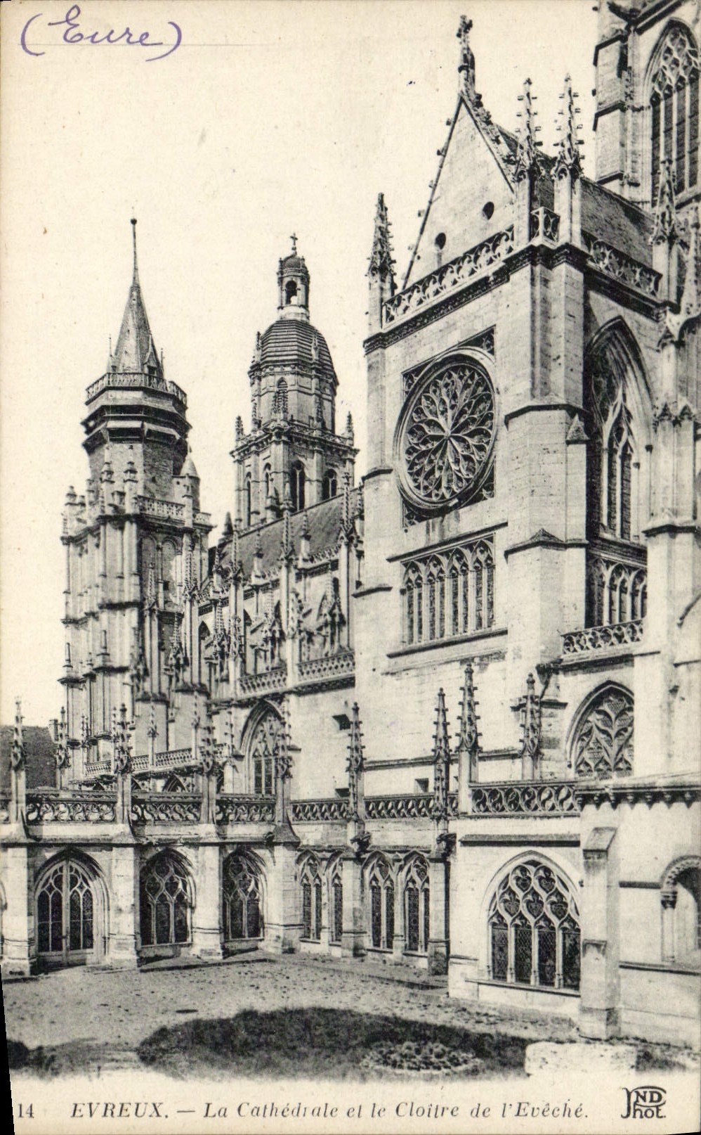 VINTAGE POSTCARD Cathedral D' Evreux and the cloister of the eveche