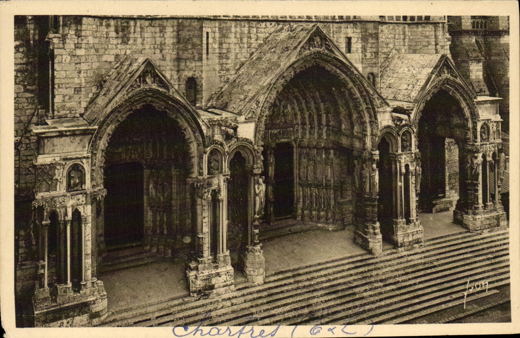 Catedral de Chartres de la POSTAL de la VENDIMIA la puerta norteña