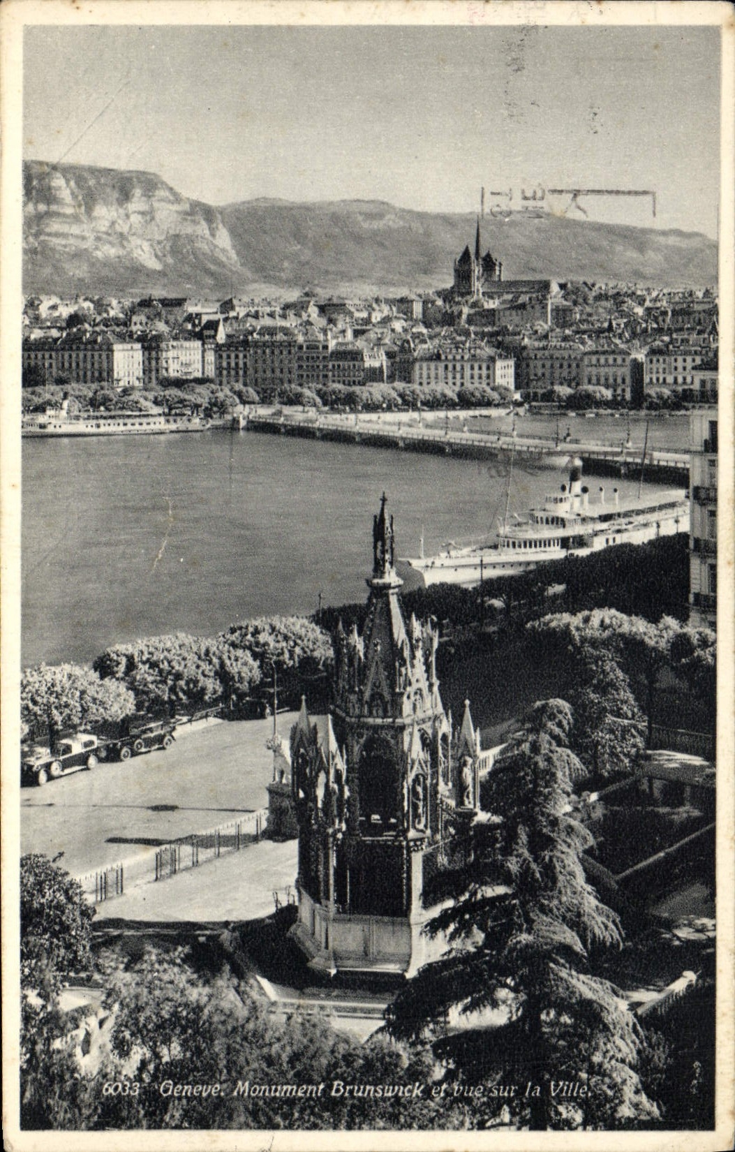 CPM Geneve Monument Brunswick et vue sur la ville