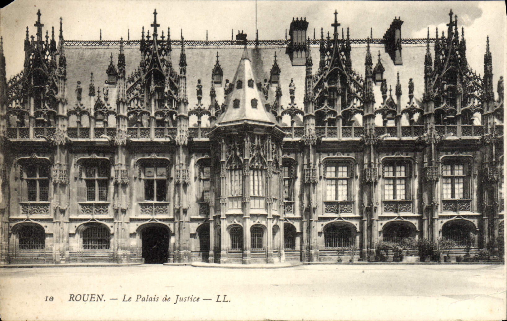 CPA Rouen Le Palais de Justice