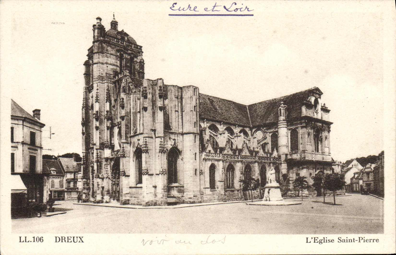 CPA Dreux L'Eglise Saint Pierre