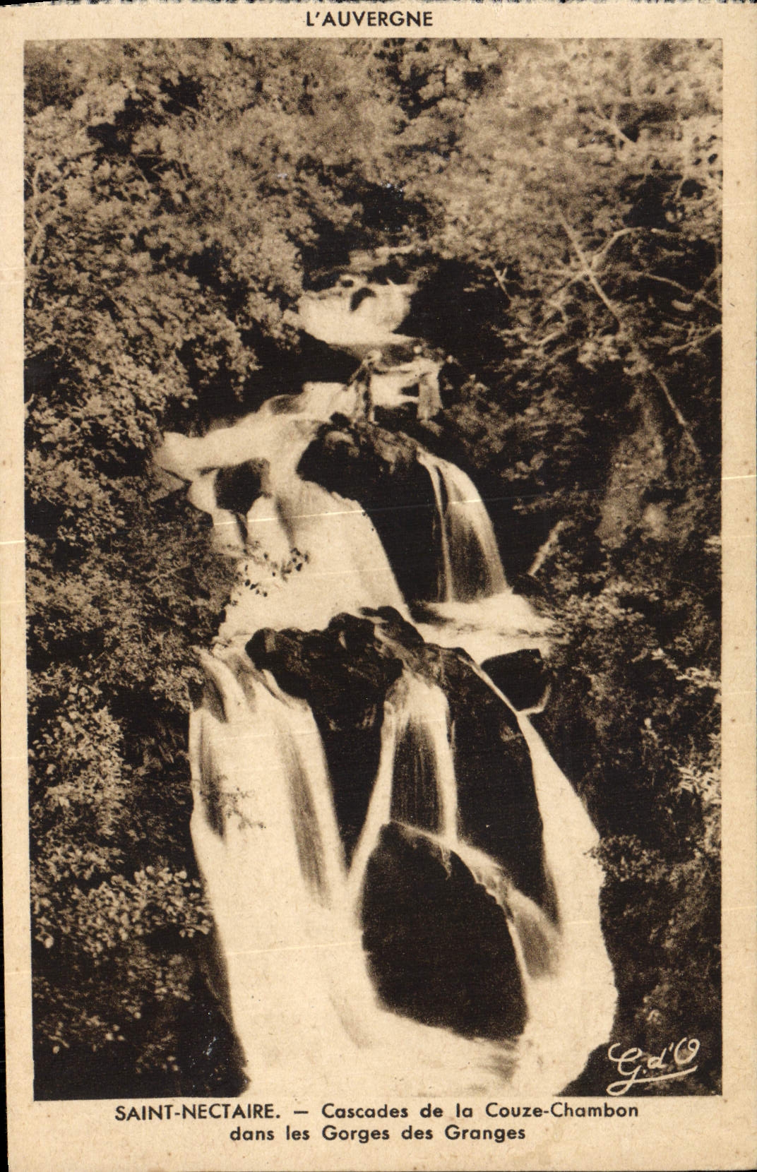 VINTAGE POSTCARD Holy Nectary Cascades of Couze Chambon in the throats of the Barns