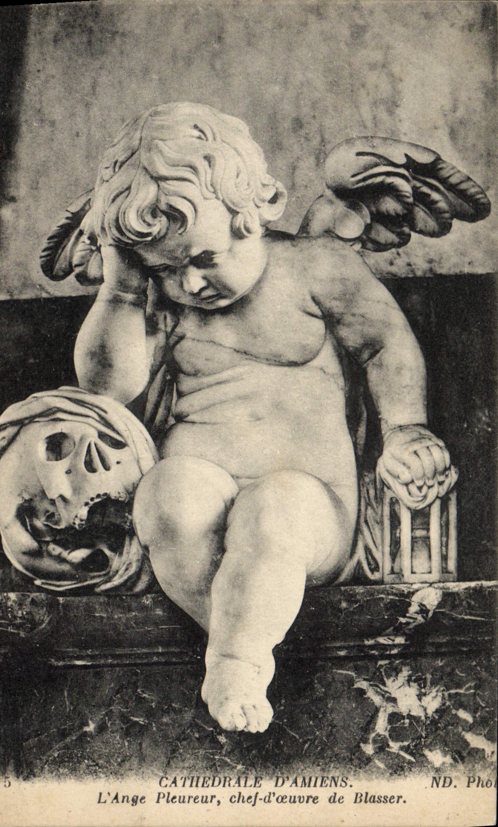 VINTAGE POSTCARD Cathedral Of Amiens the Whining Angel Blasser Cranium Skeleton