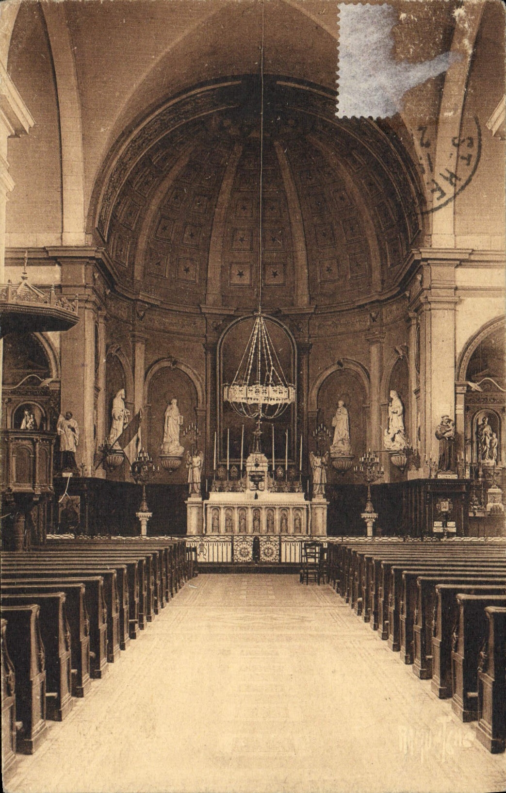 VINTAGE POSTCARD Church Of co. Hermine