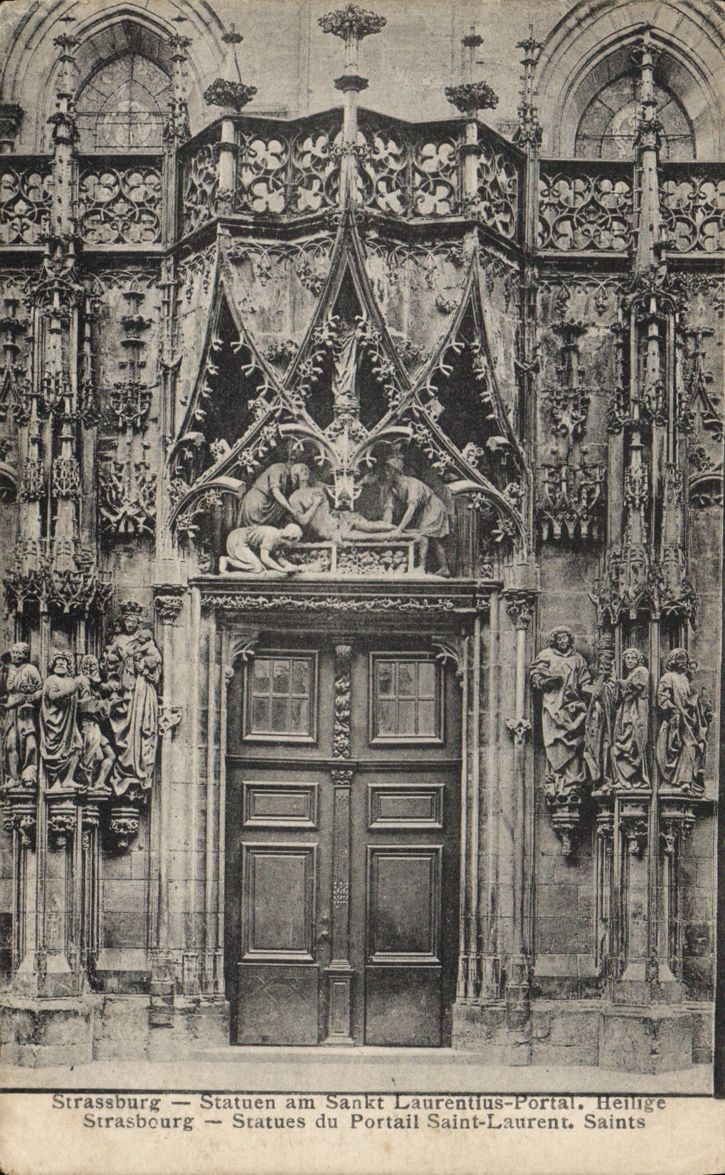 Estatuas de Estrasburgo de la POSTAL de la VENDIMIA de los santos de Saint Laurent de la puerta