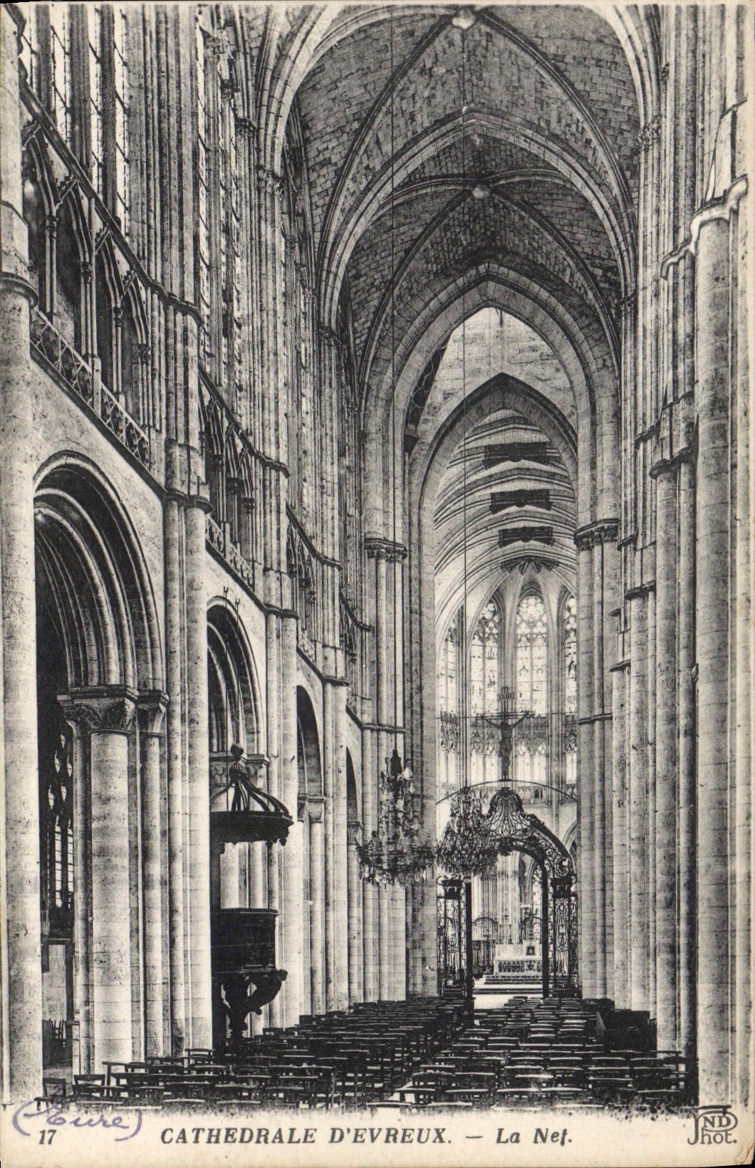 VINTAGE POSTCARD Cathedral of Evreux the Nave