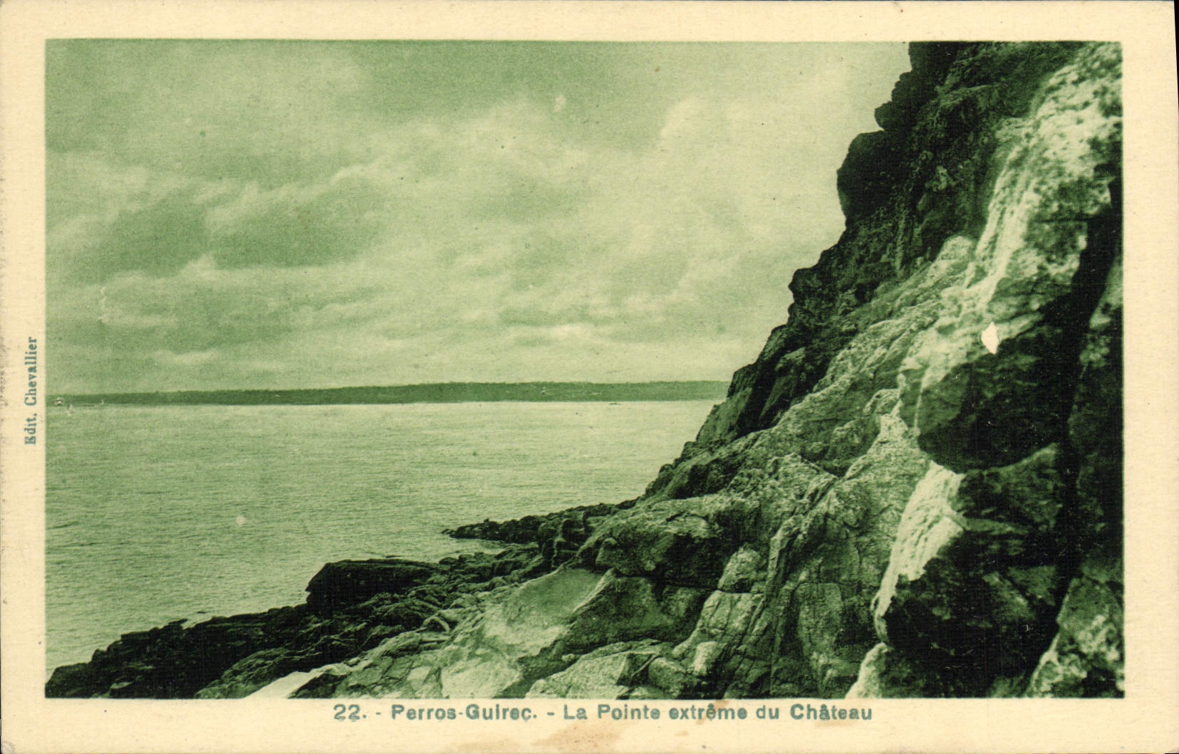 VINTAGE POSTCARD Perros Guirec the Extreme Point Of the Castle