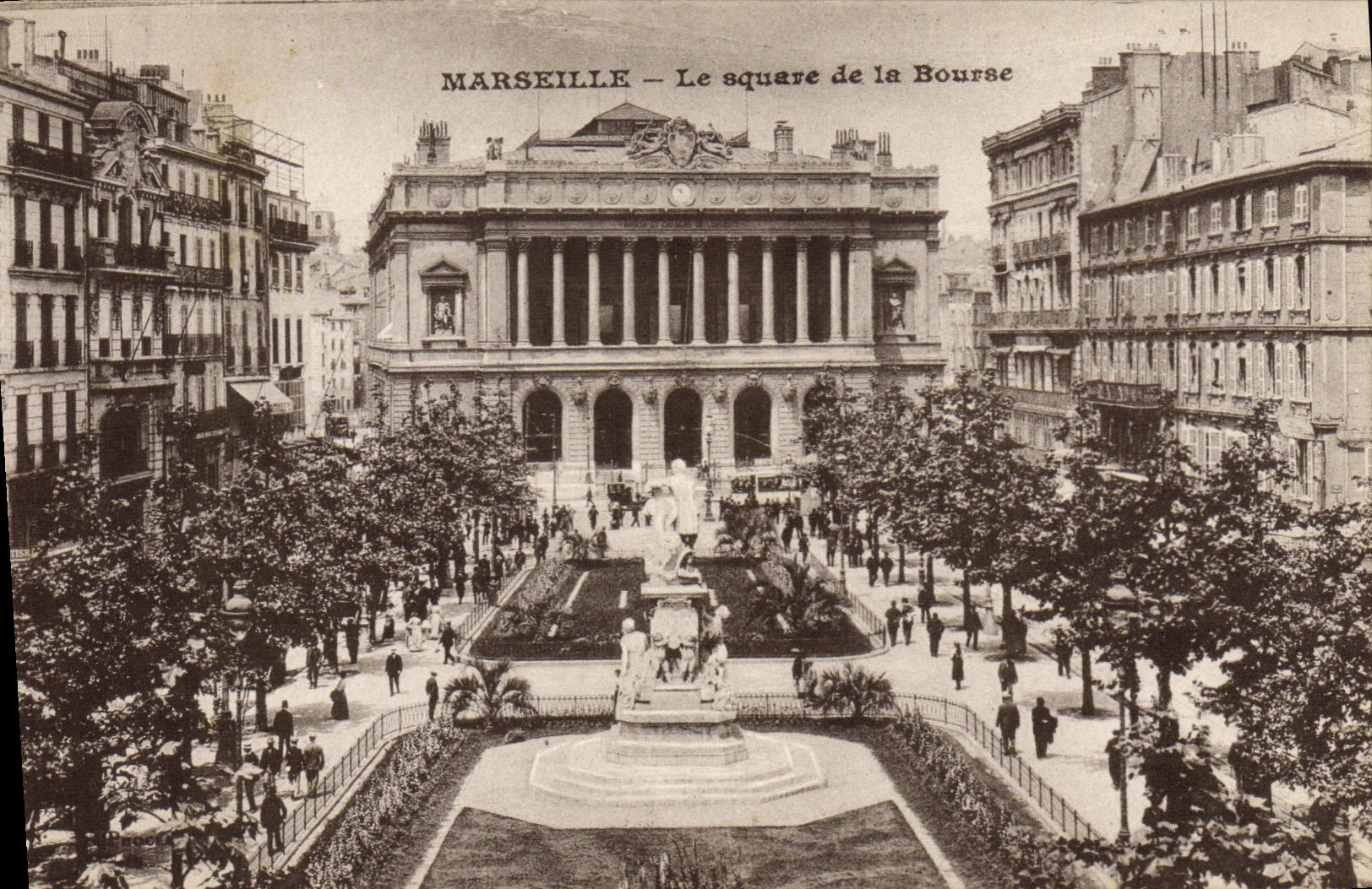 CPA Marseille Le Square De La Bourse