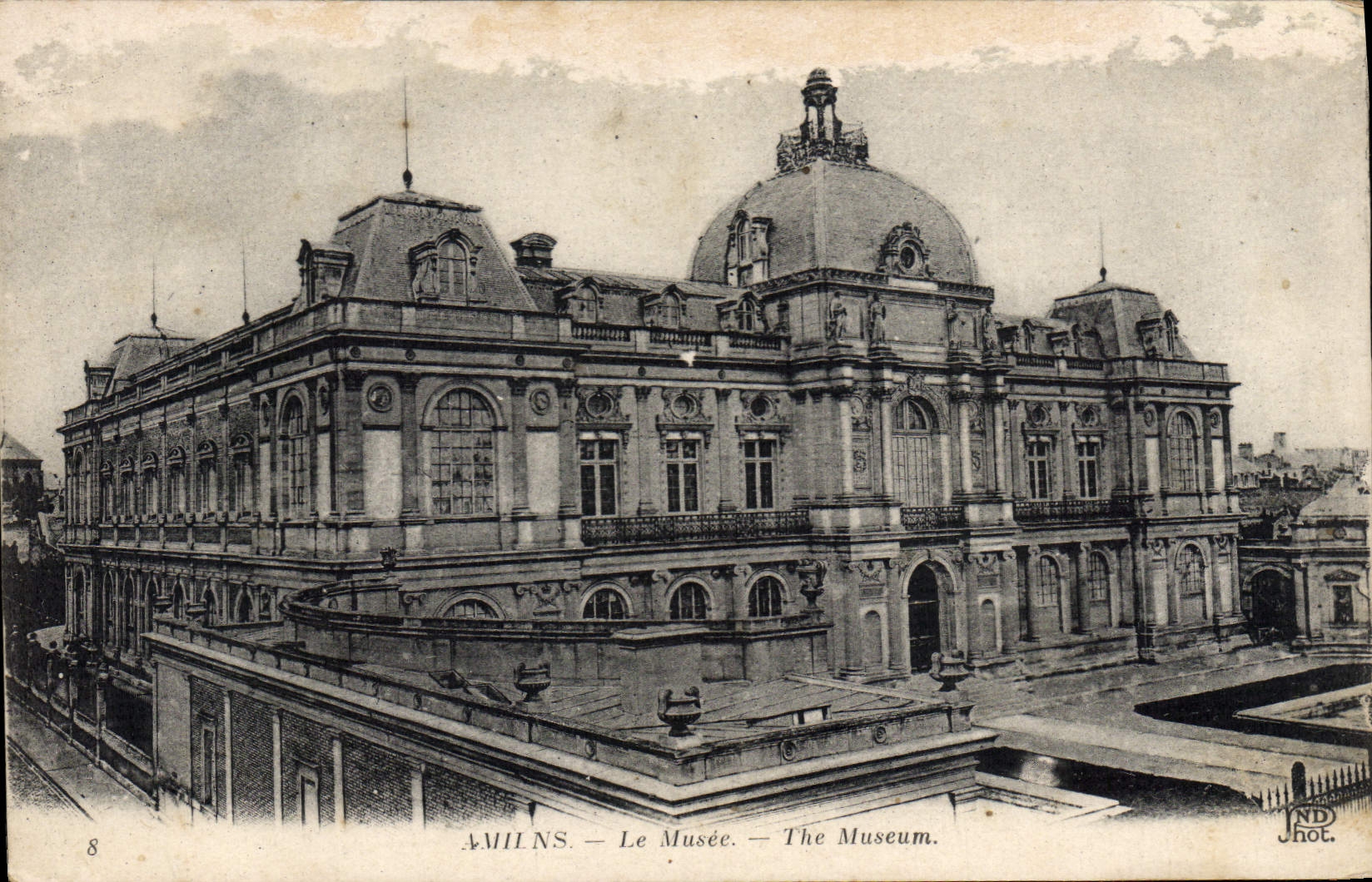 CPA Amiens Le Musee 