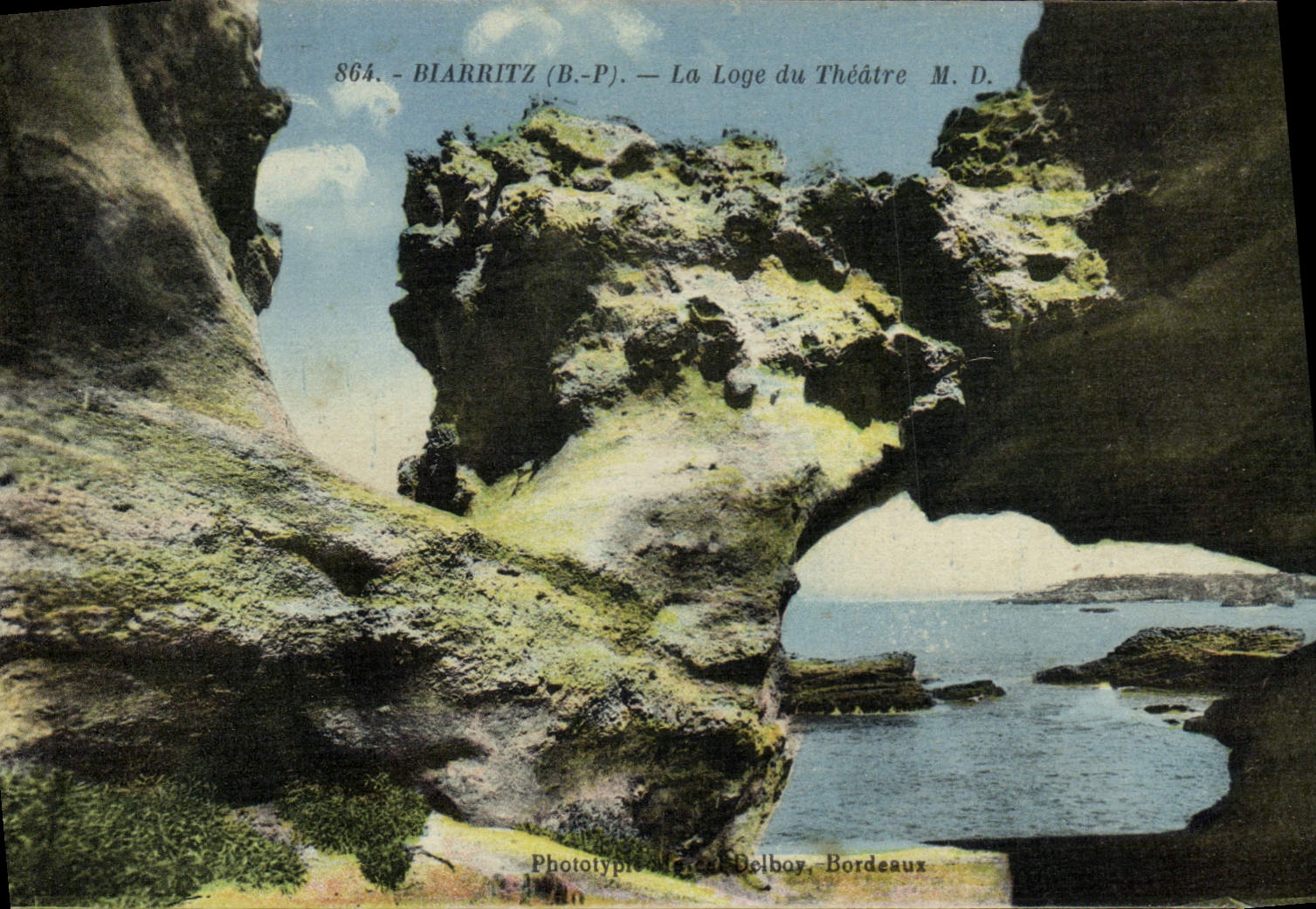 VINTAGE POSTCARD Biarritz the Cabin Of the Theater