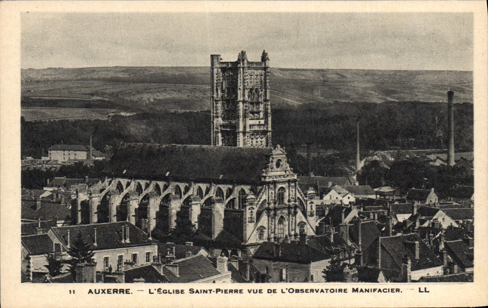 CPA Auxerre L'Eglise Saint Pierre Vue De L'Orservatoire Manifacier