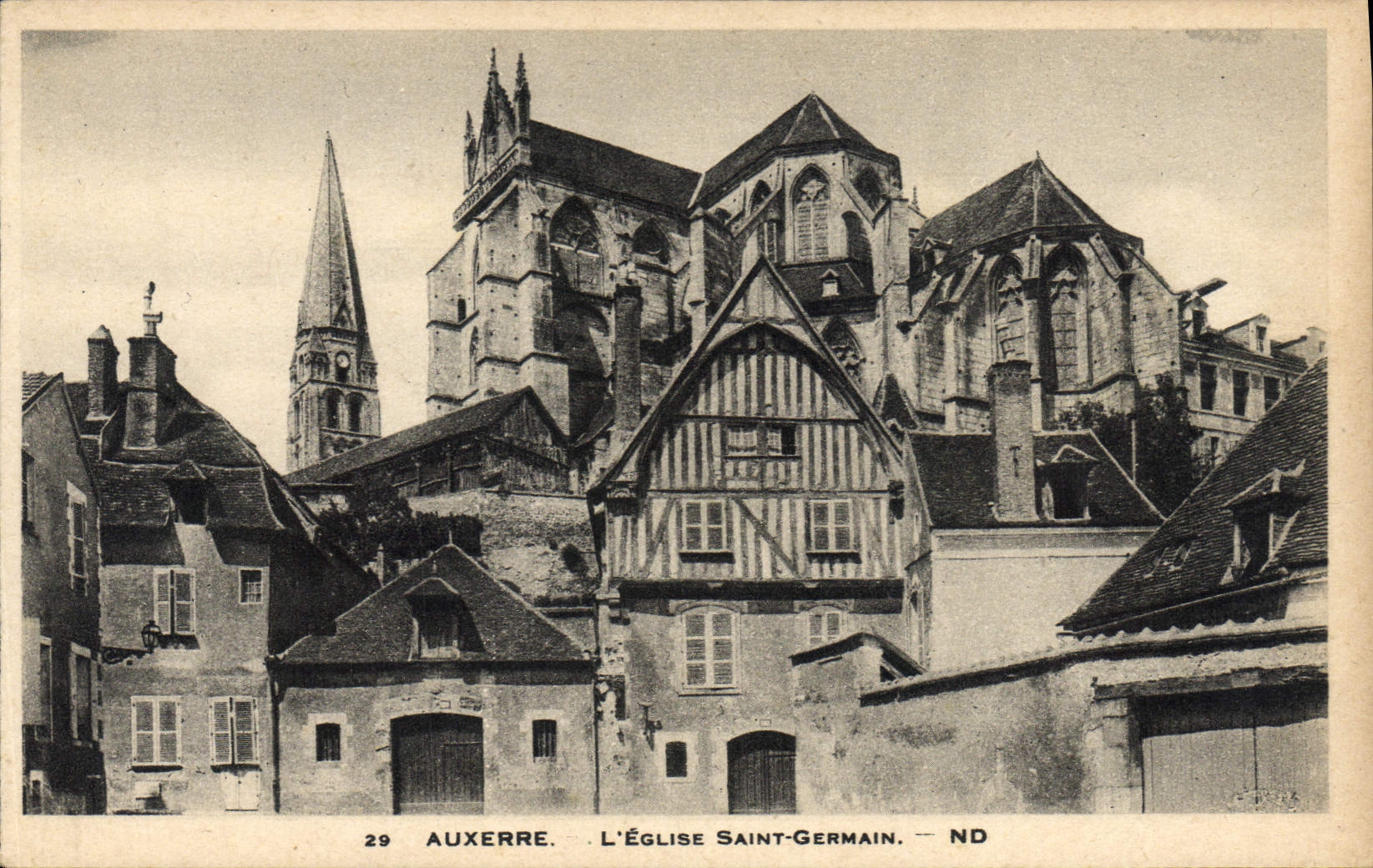 CPA Auxerre L'Eglise Saint Germain