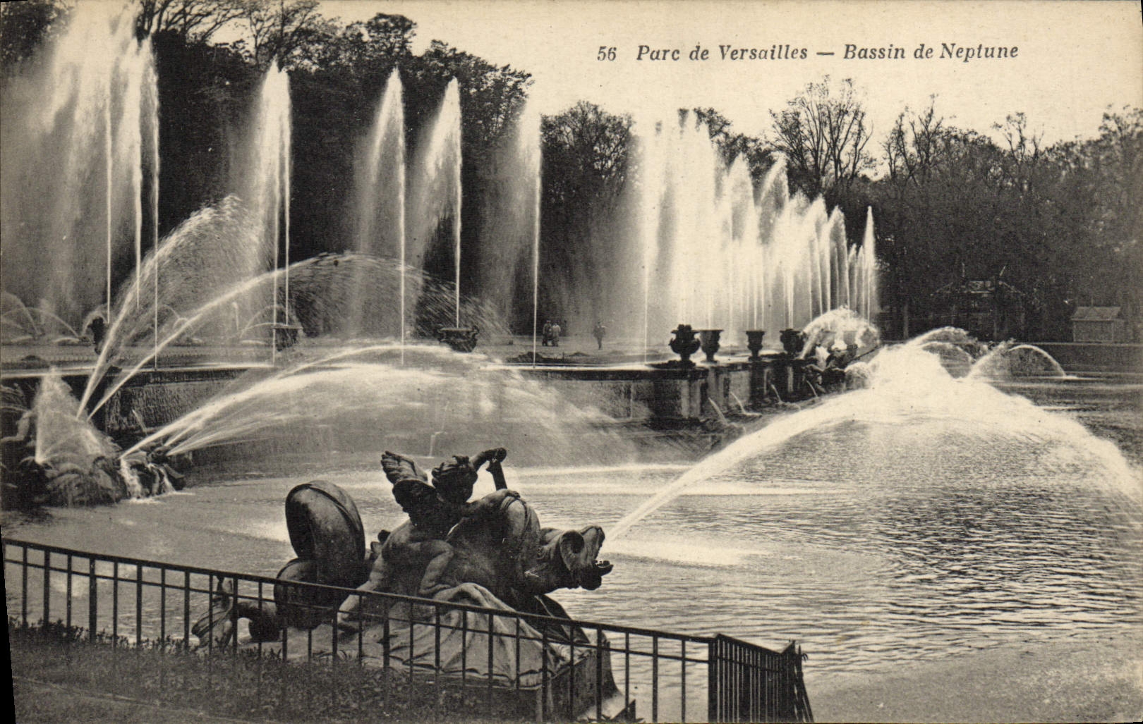 CPA Parc De Versailles Bassin De Neptune
