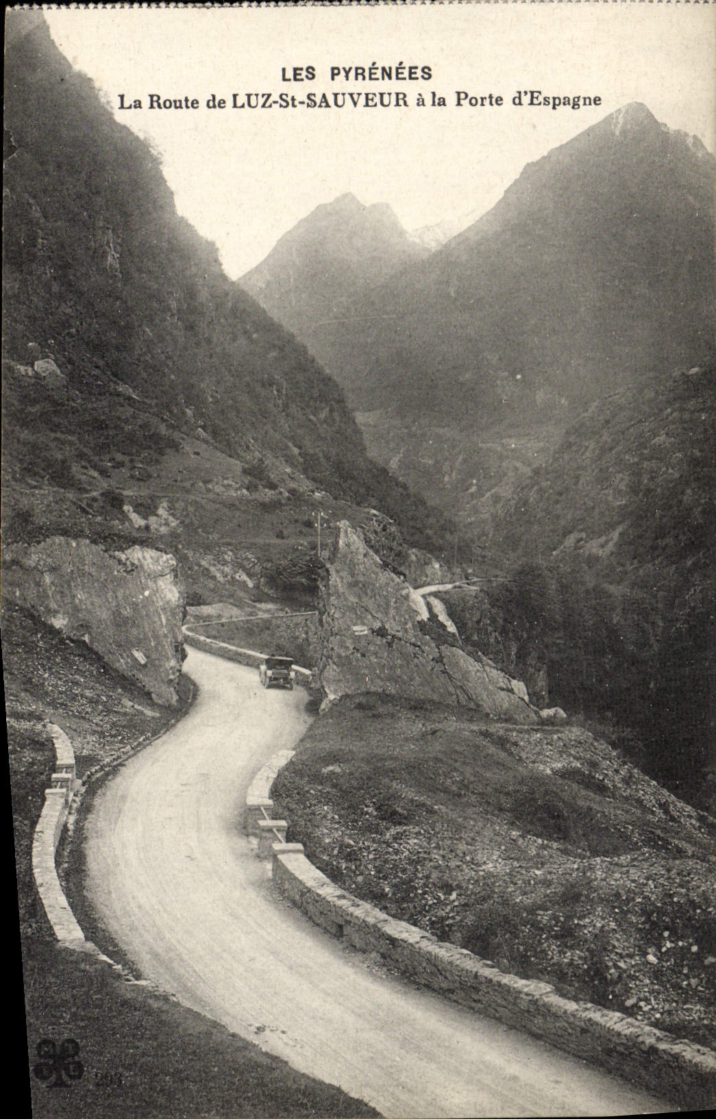 VINTAGE POSTCARD the road of Luz St Saver to the door of Spain