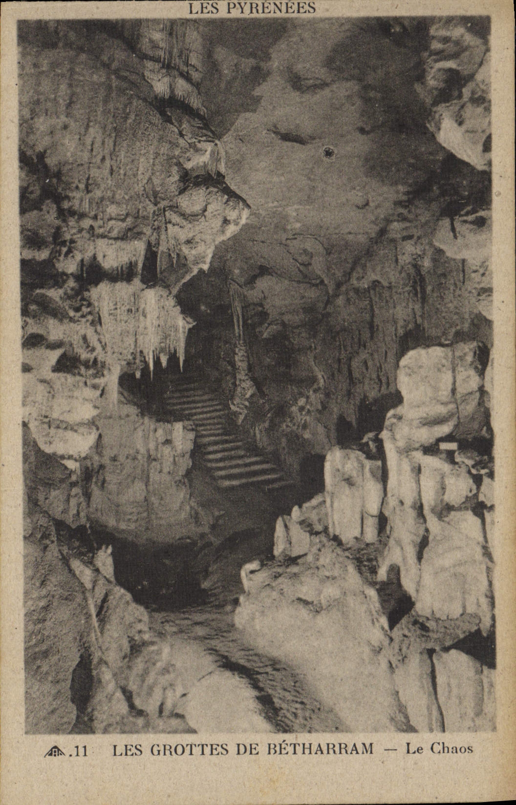 CPA Les Grottes De Betharram Le Chaos