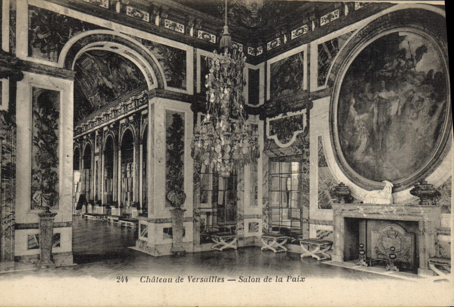 CPA Chateau de Versailles Salon de la Paix