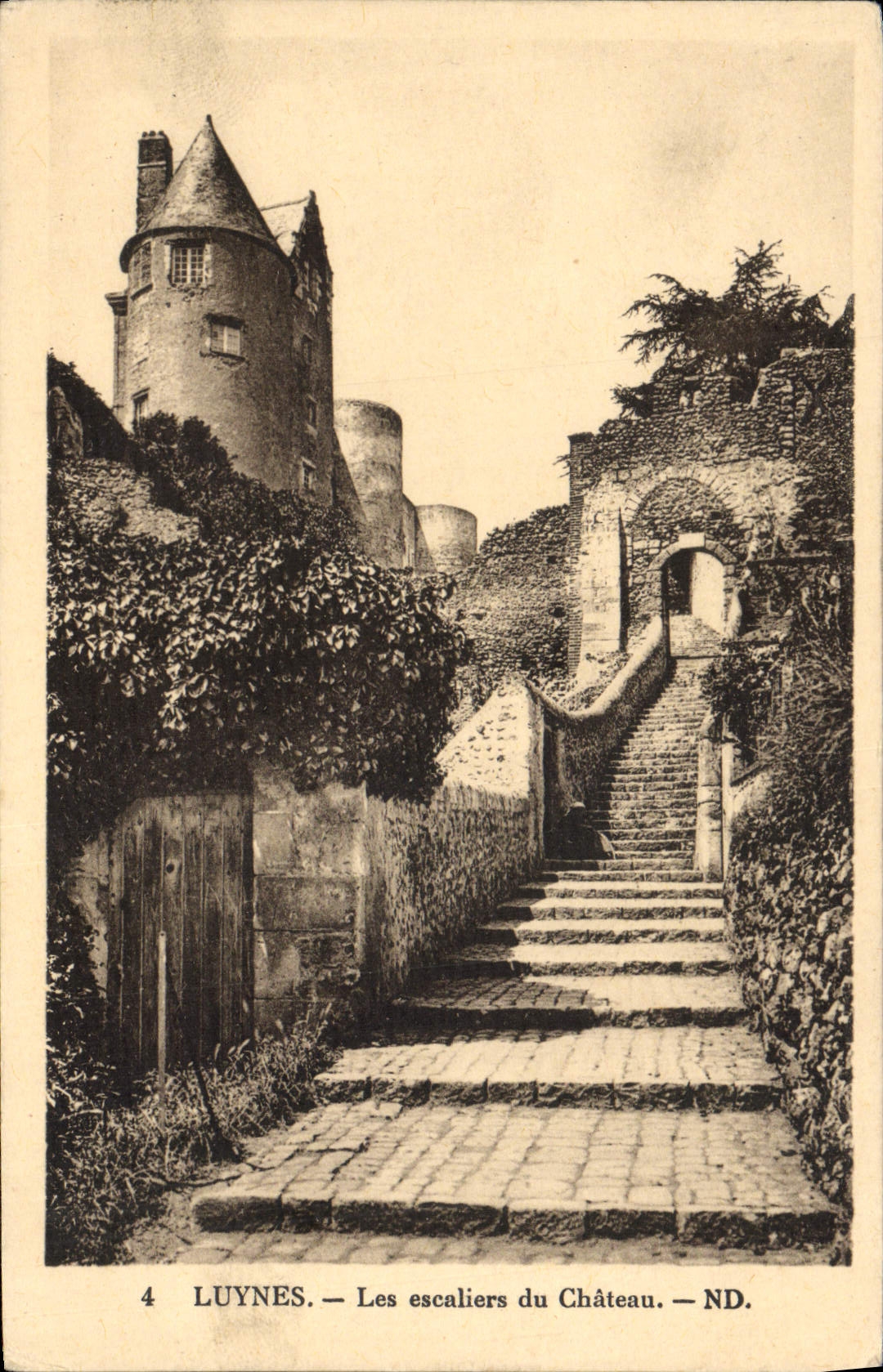 VINTAGE POSTCARD Luynes staircases of the Castle