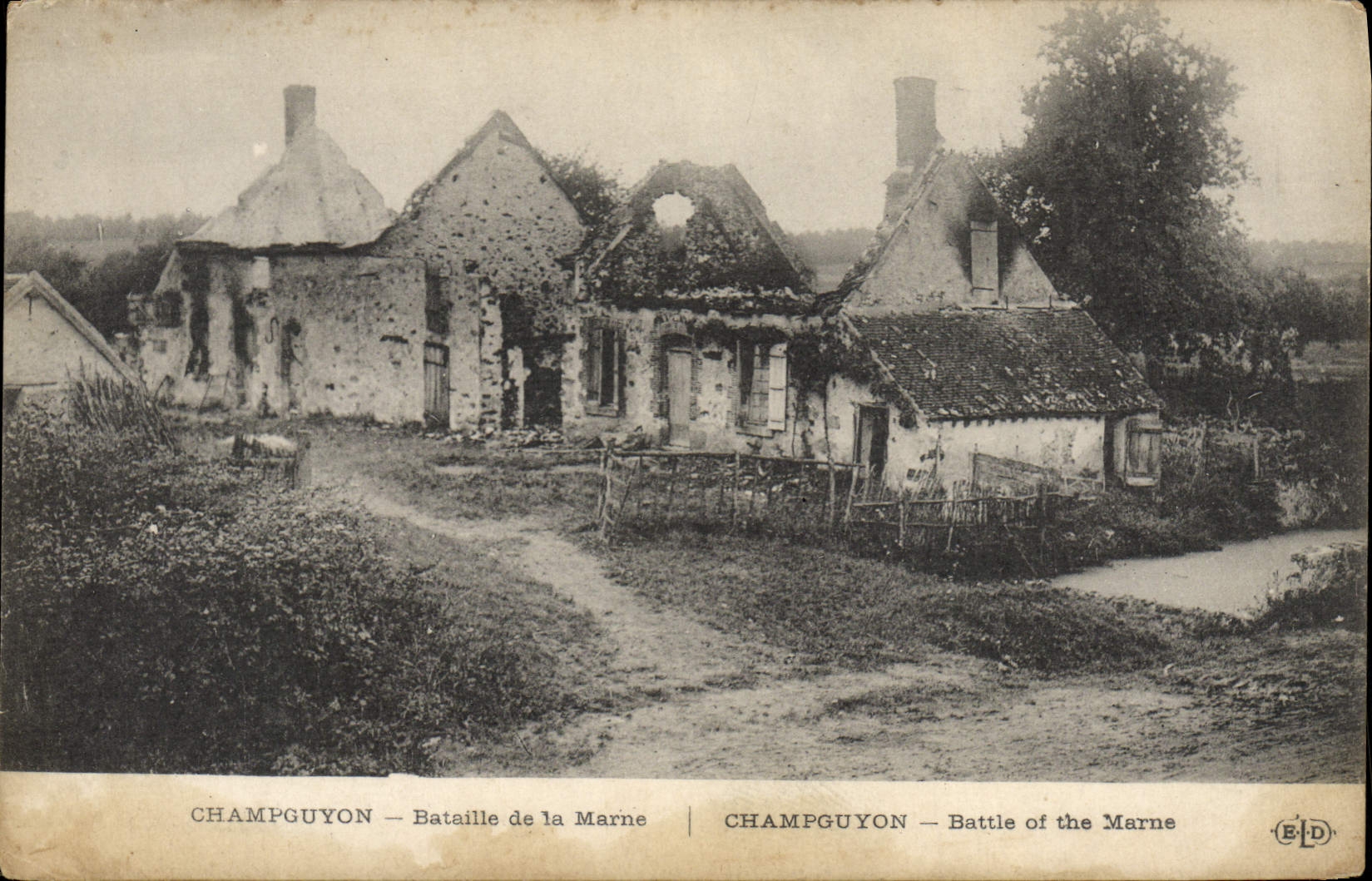 VINTAGE POSTCARD Champguyon Battles of the Militaria Marne