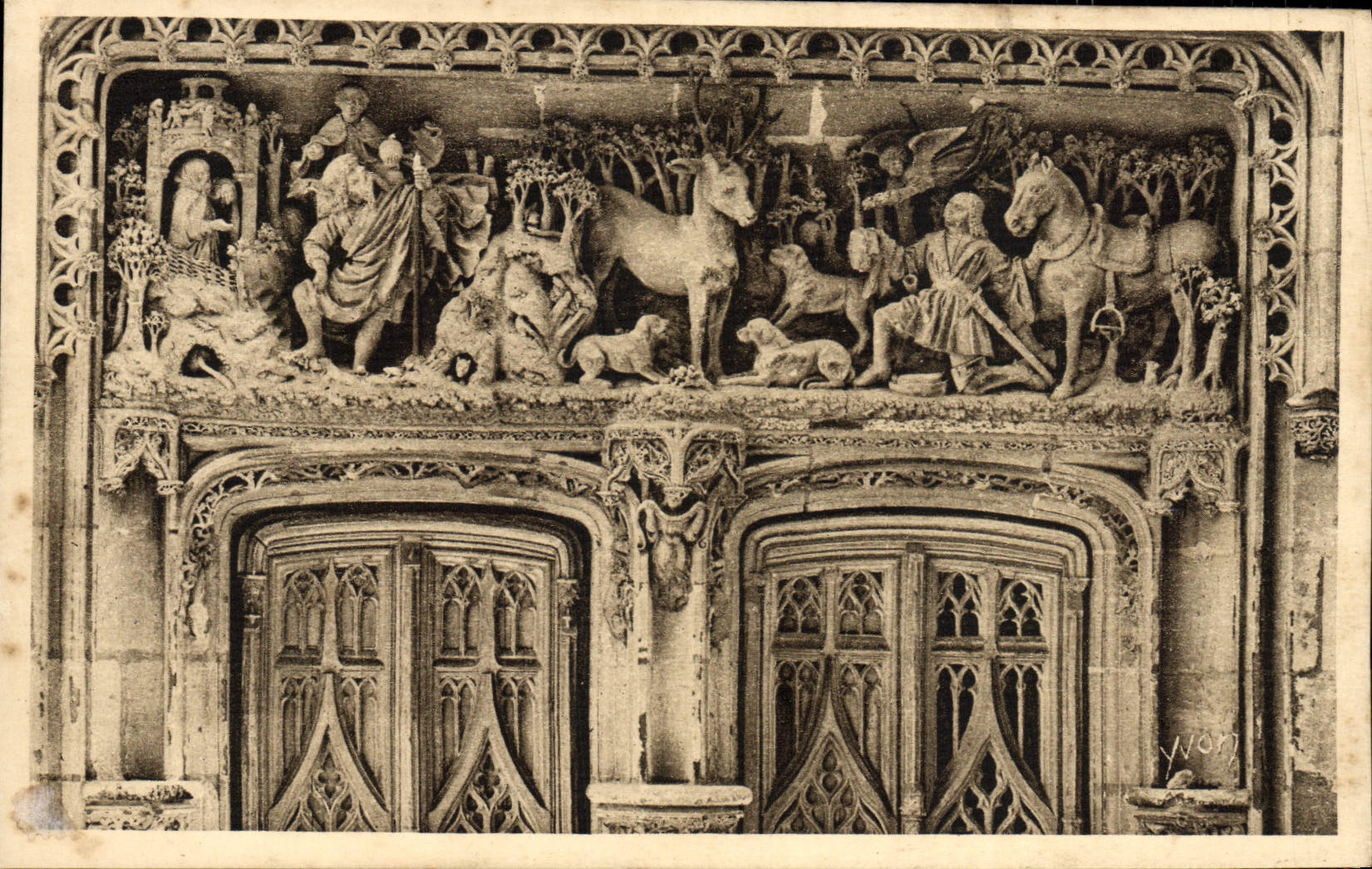 POSTAL Amboise de la VENDIMIA el detalle del castillo de la puerta de la cámara acorazada Huberto Saint