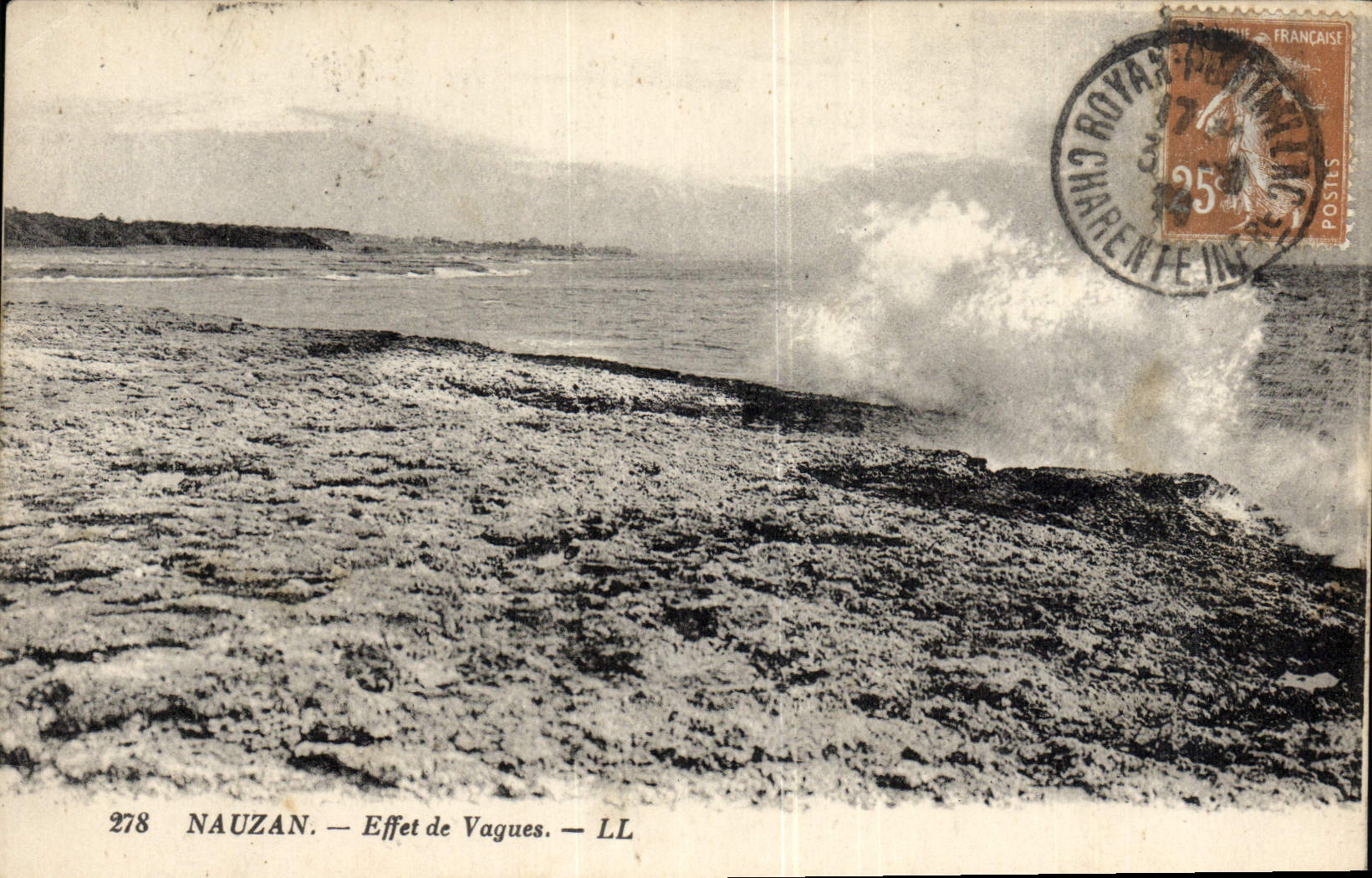 VINTAGE POSTCARD Nauzan Effect Waves