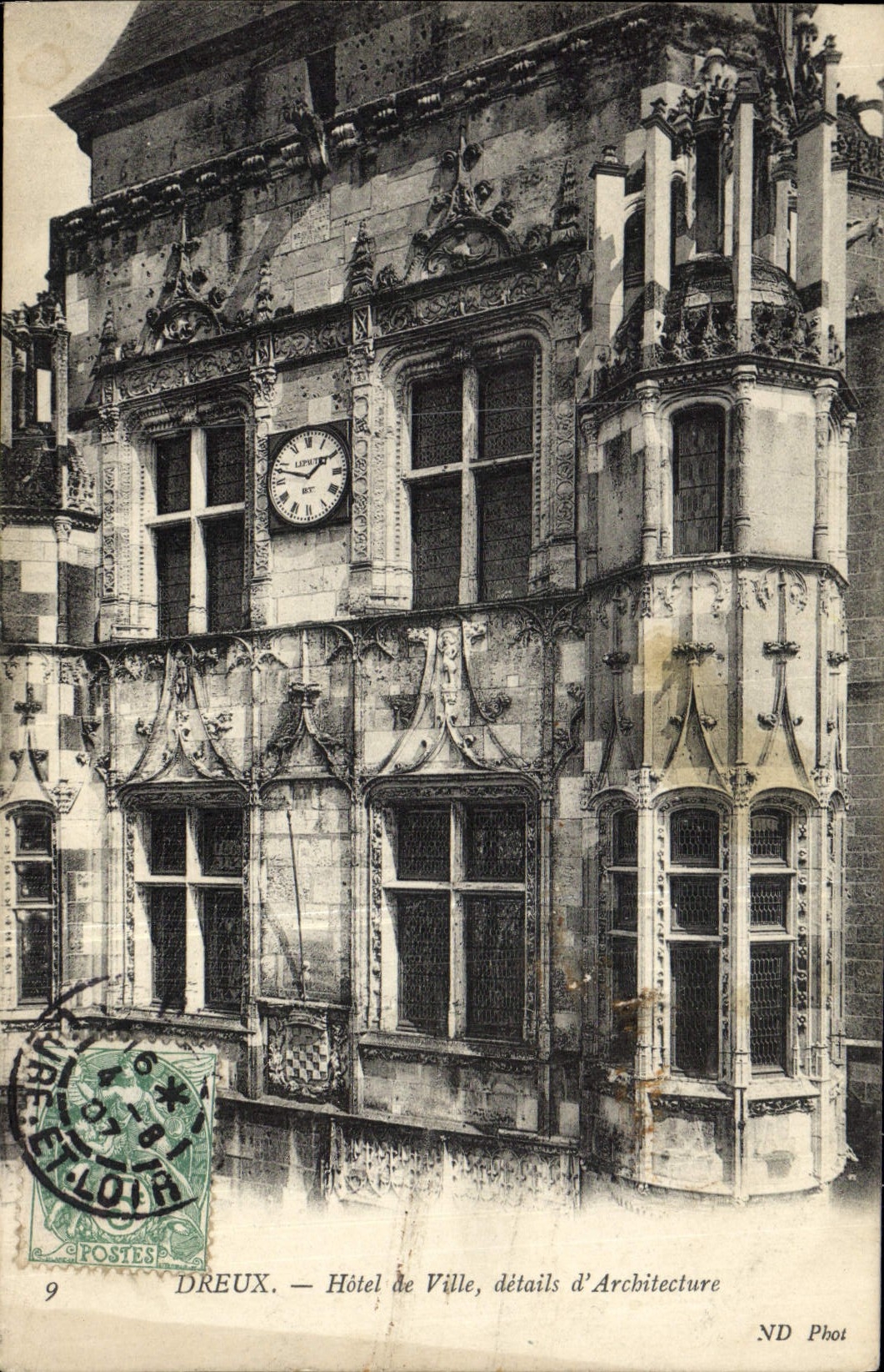 CPA Dreux Hotel de Ville details d'Architecture
