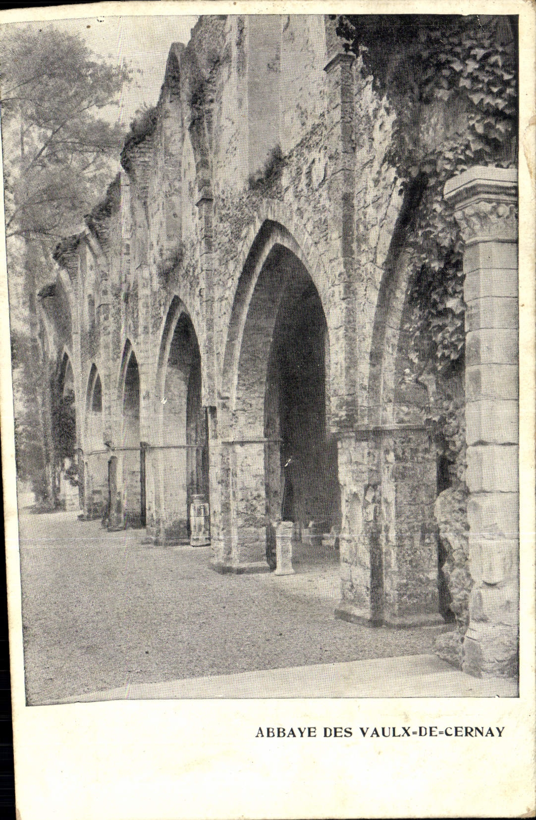 CPA Abbaye Des Vaulx De Cernay