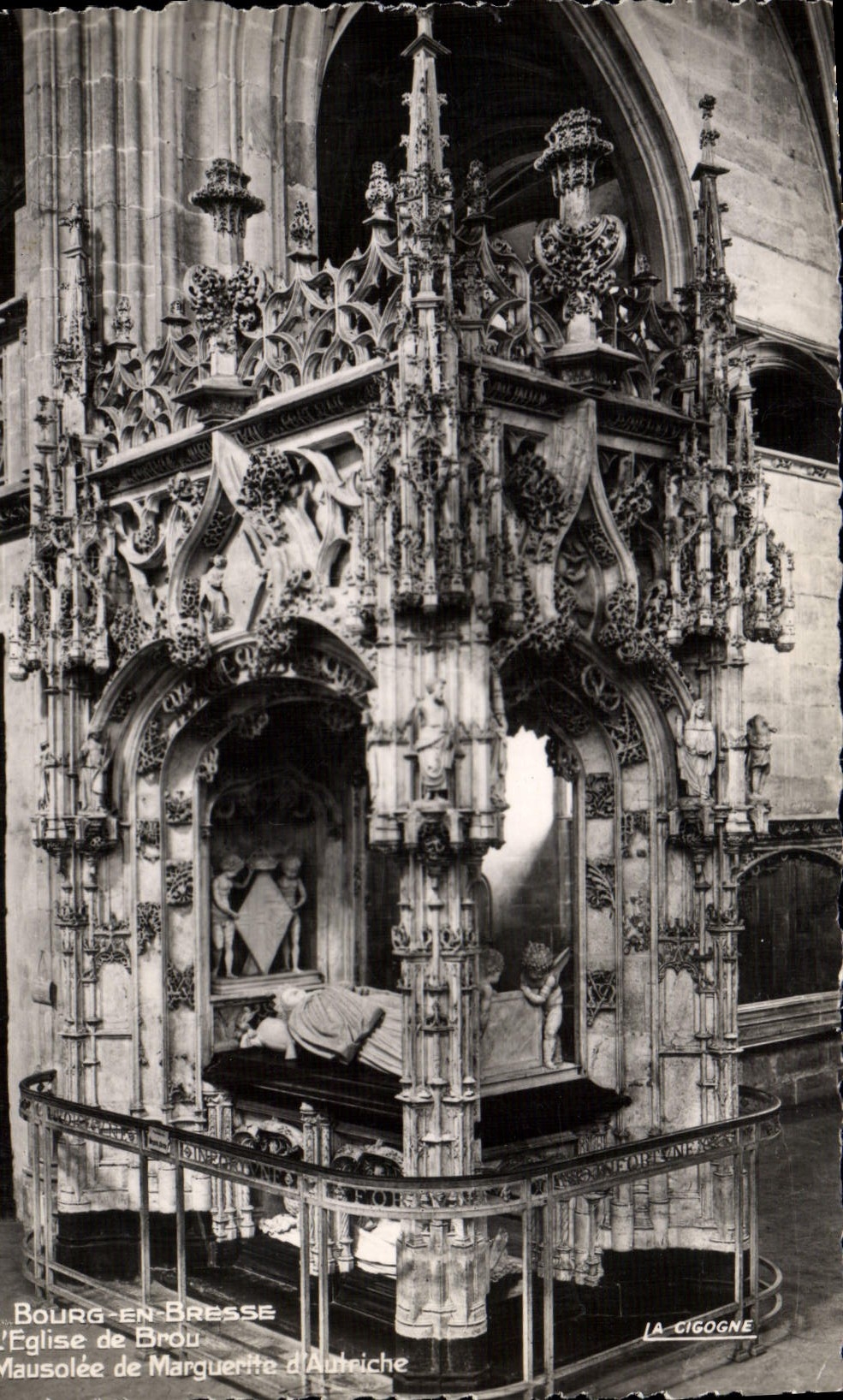 CPM Bourg En Bresse L'Eglise de Brou Mausolee de Marguerite d'Autriche