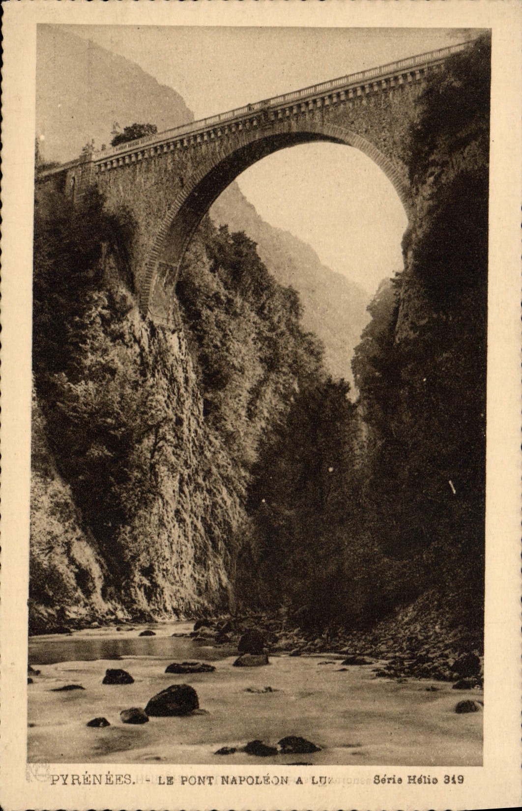 CPA Le pont Napoleon a Luz